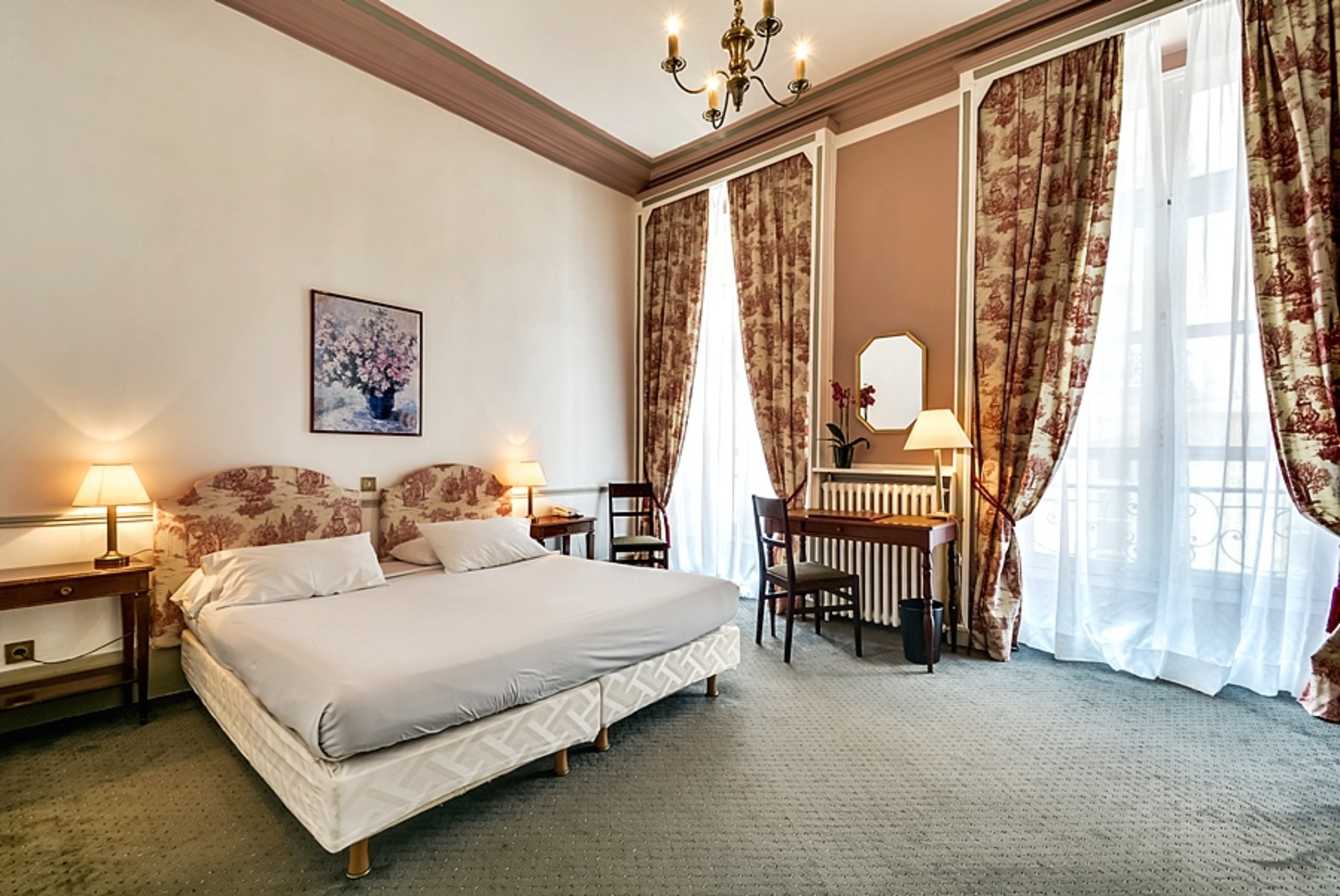 Double or Twin Superior