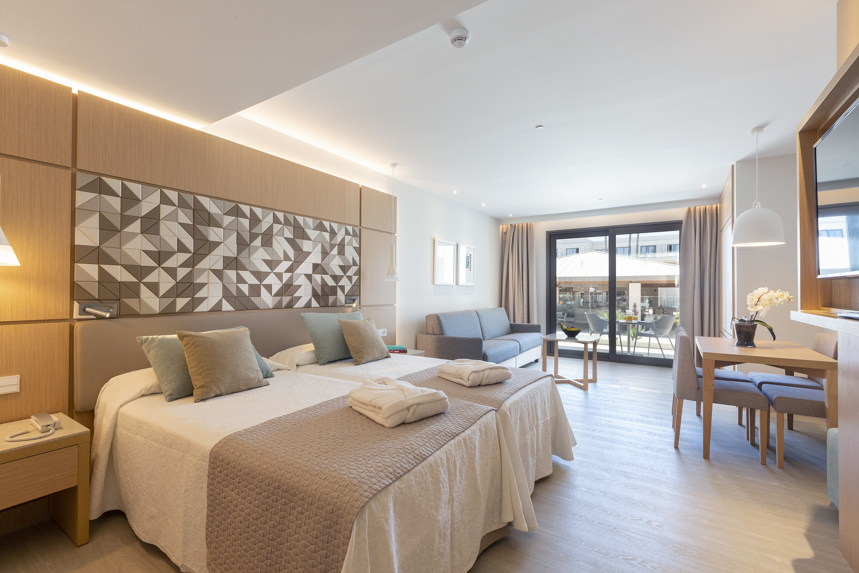 Family Room Standard