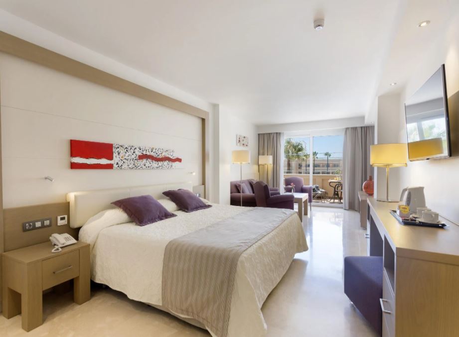 Double or Twin Superior