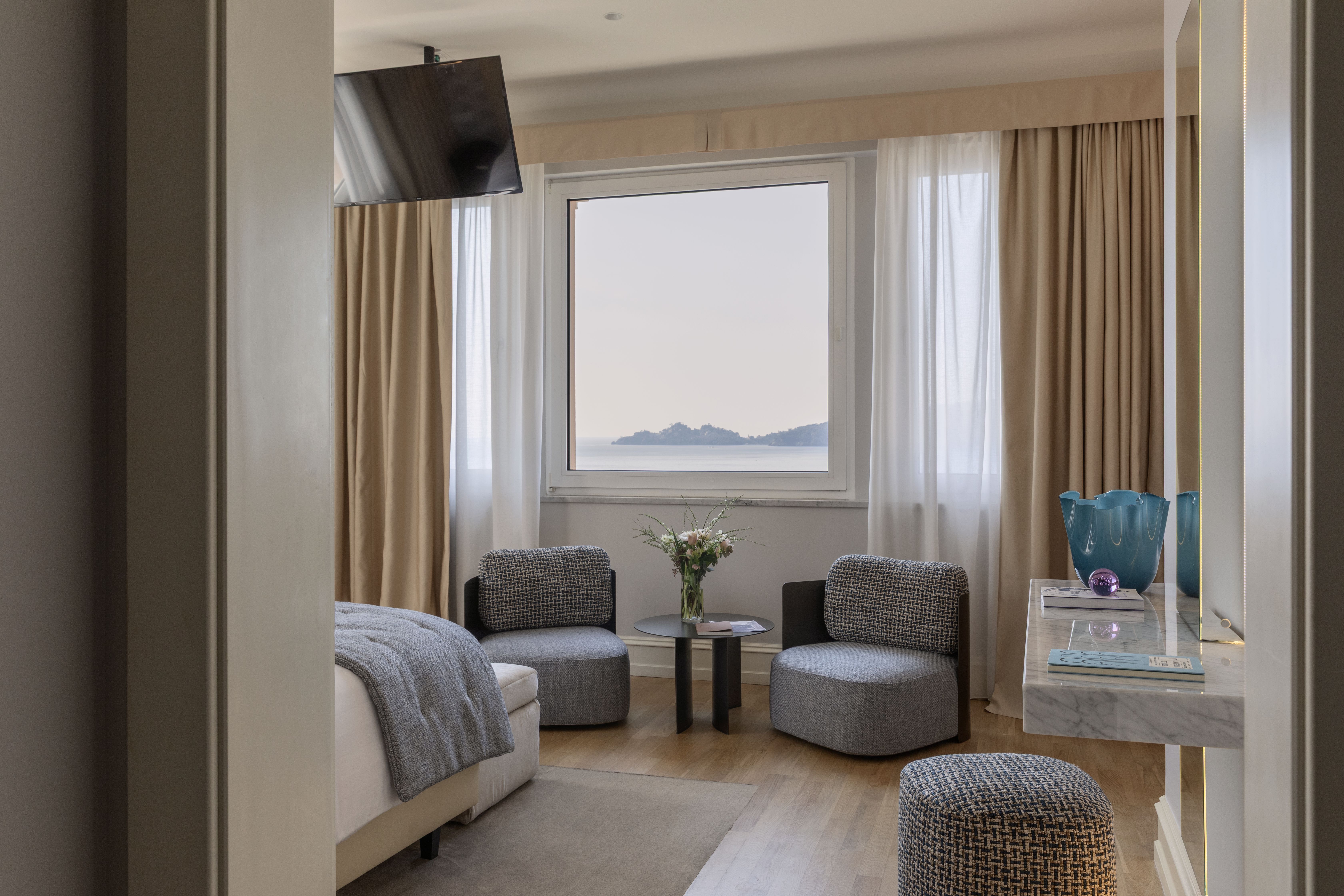 Suite Two Beds