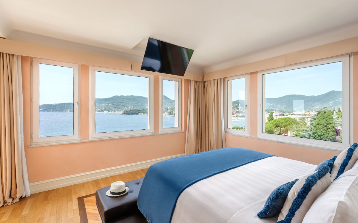 Suite Two Double Beds with Views