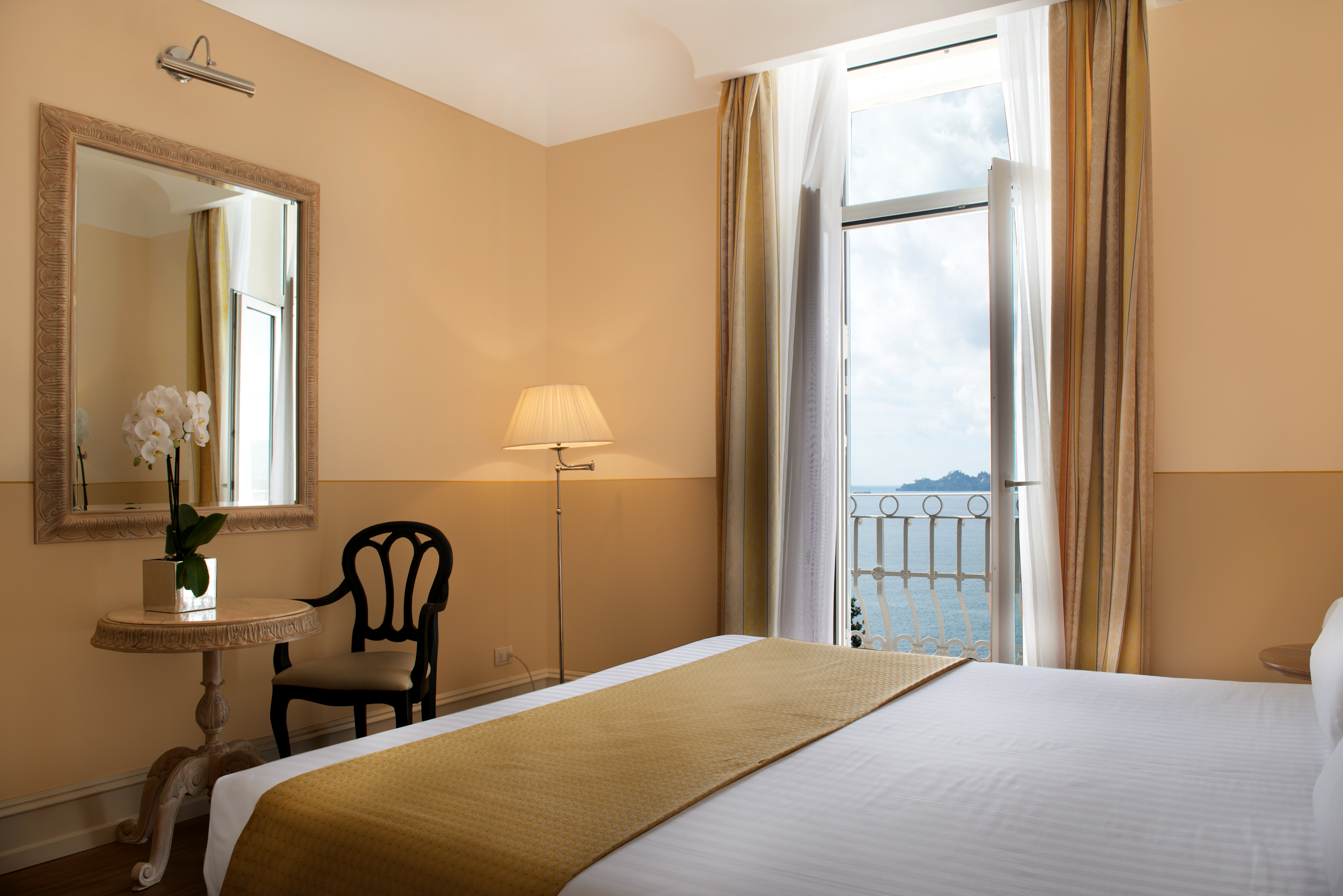 Single Deluxe Sea View