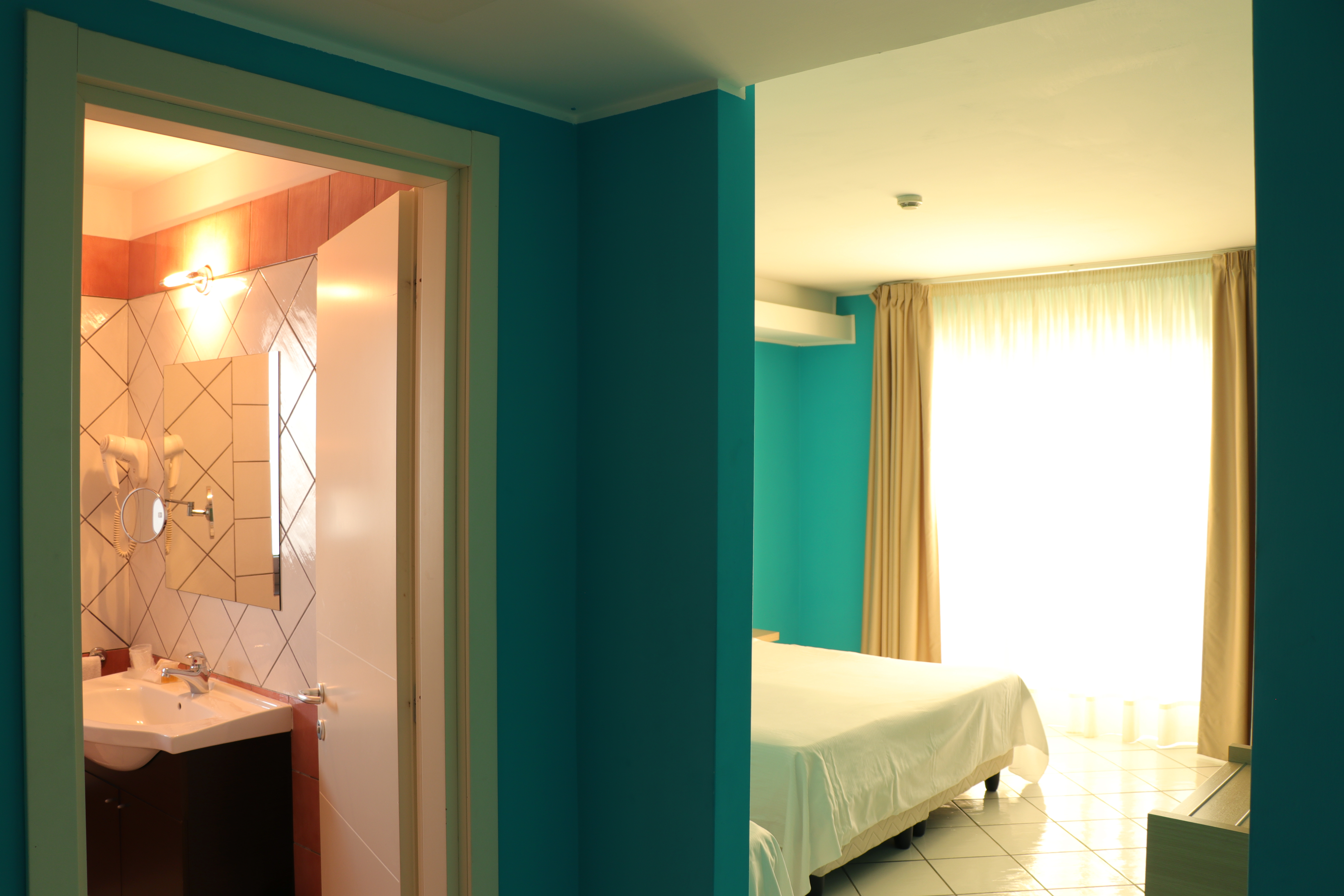 Triple Superior Sea View