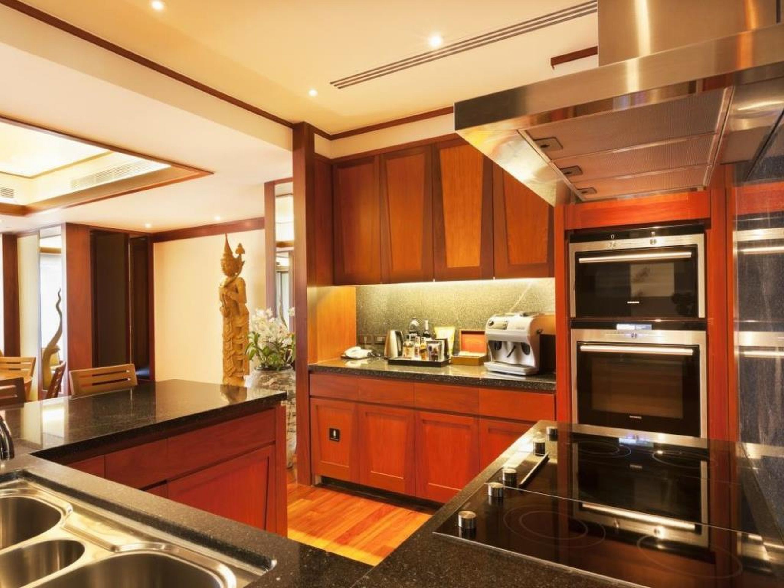 Suite One Bedroom with Terrace