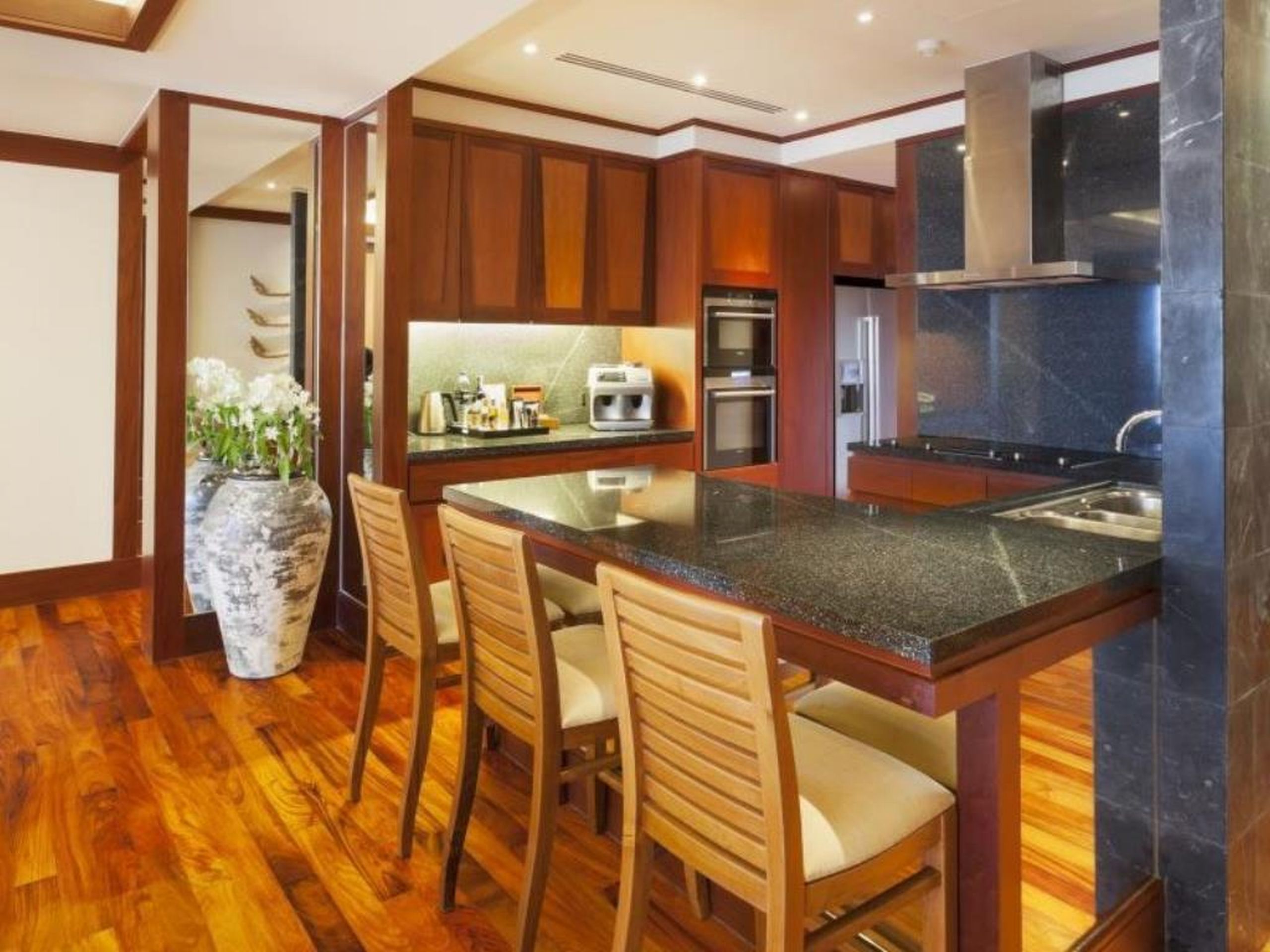 Suite One Bedroom with Terrace