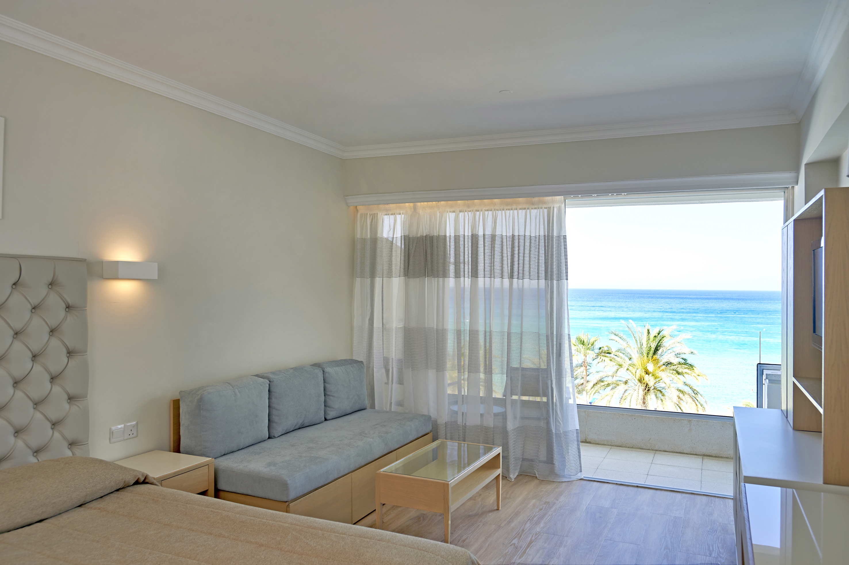 Double or Twin Superior Sea View