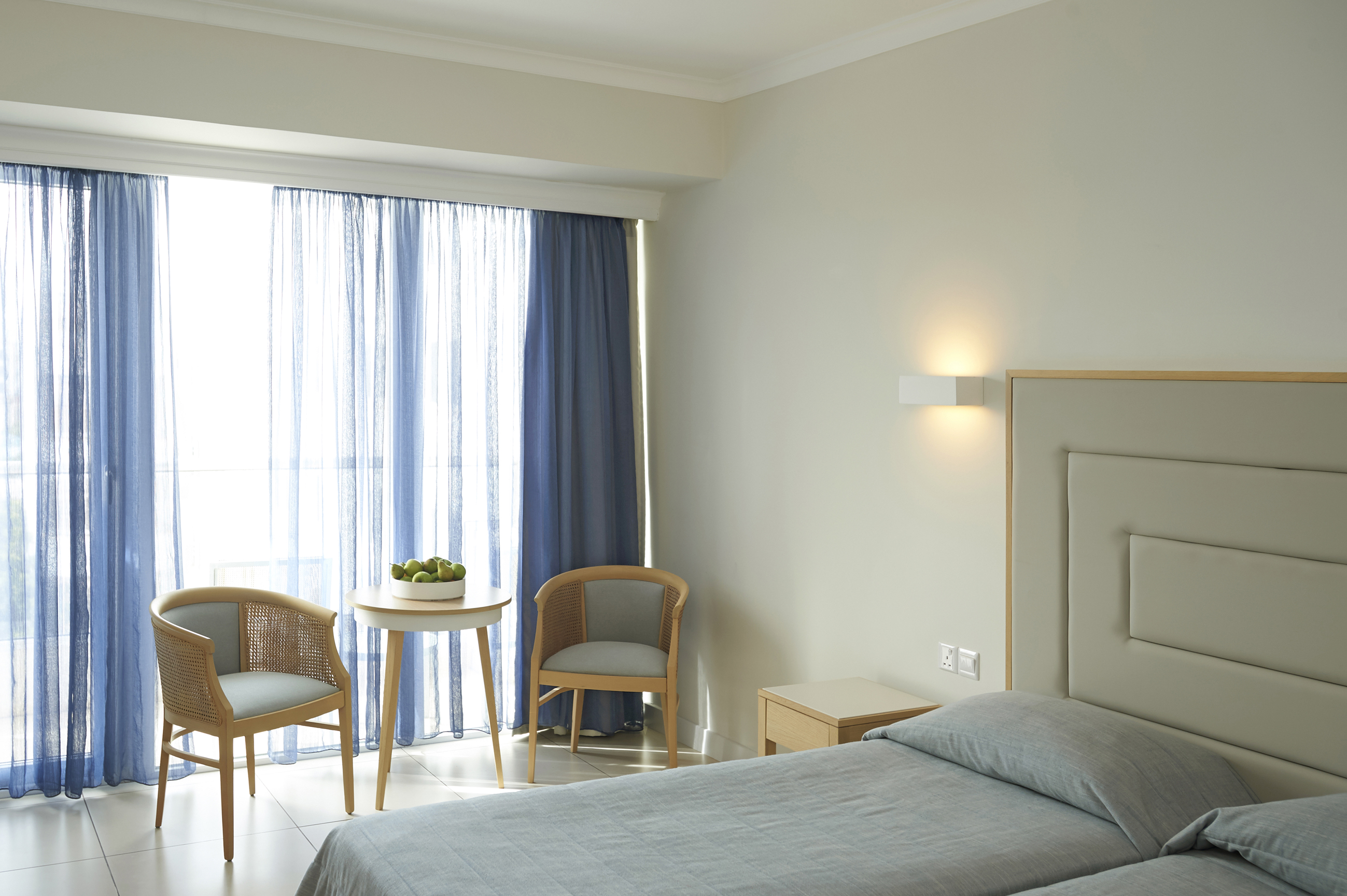 Double or Twin Standard