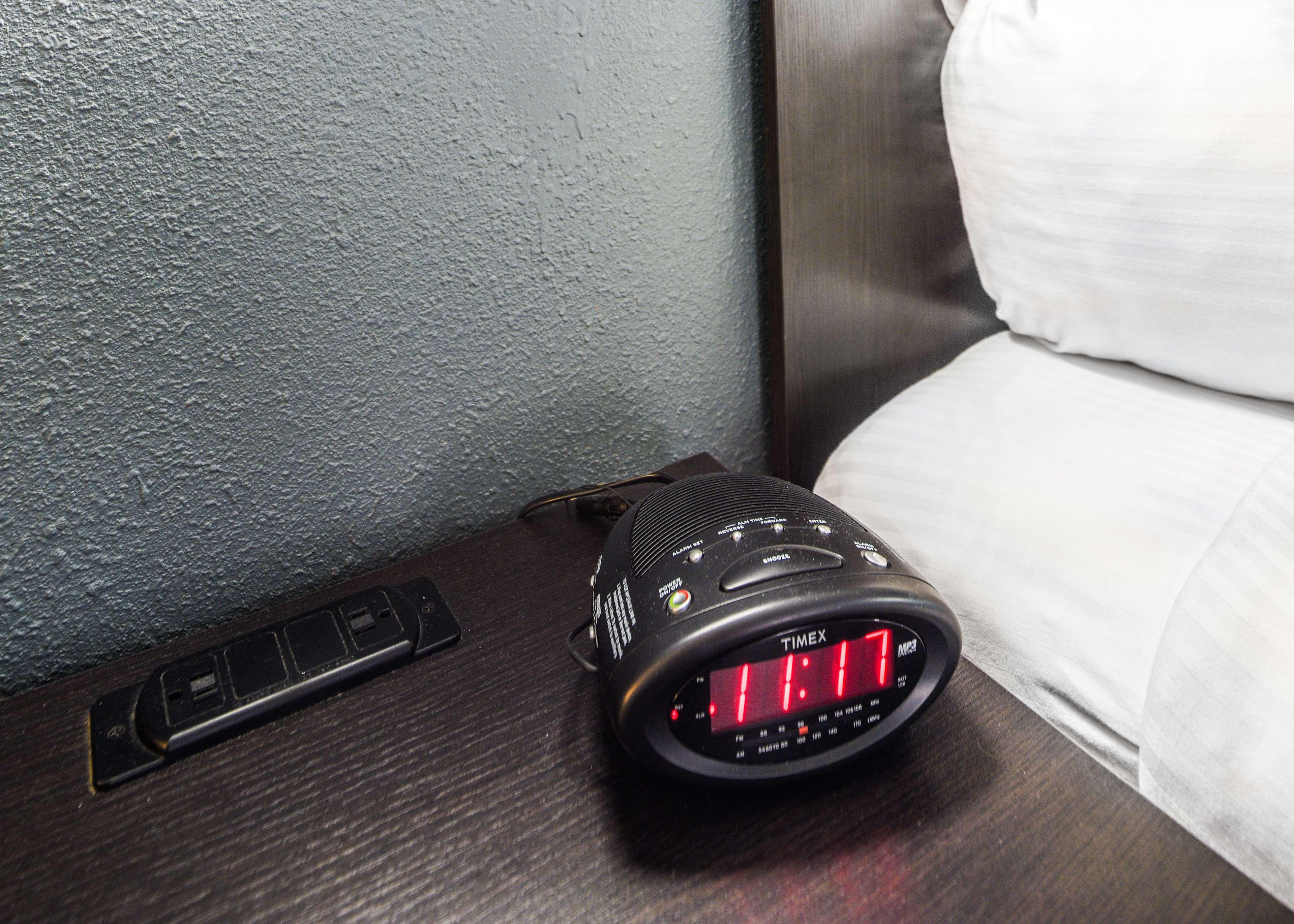 Room King Bed Non Smoking