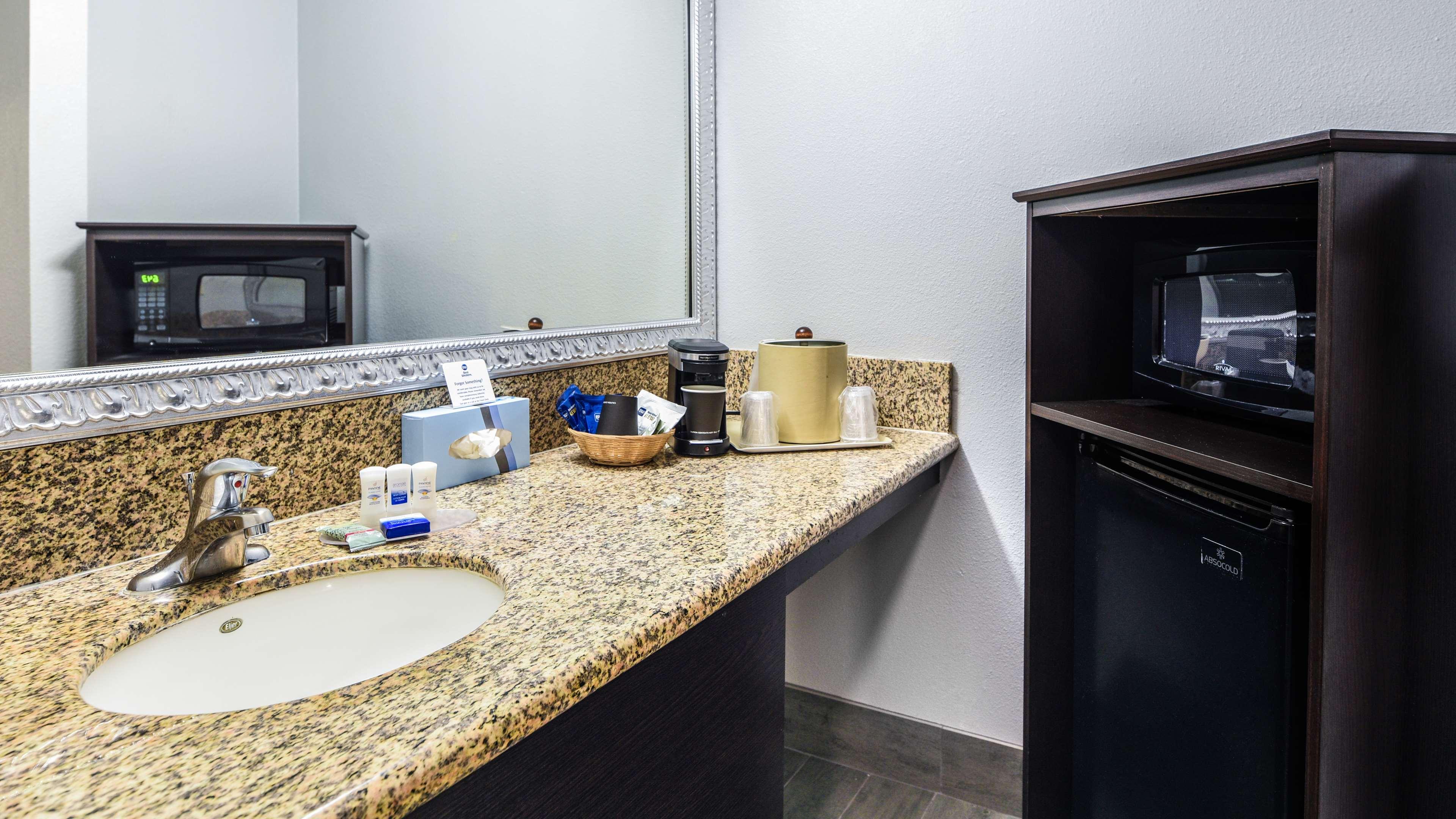 Room King Bed Non Smoking