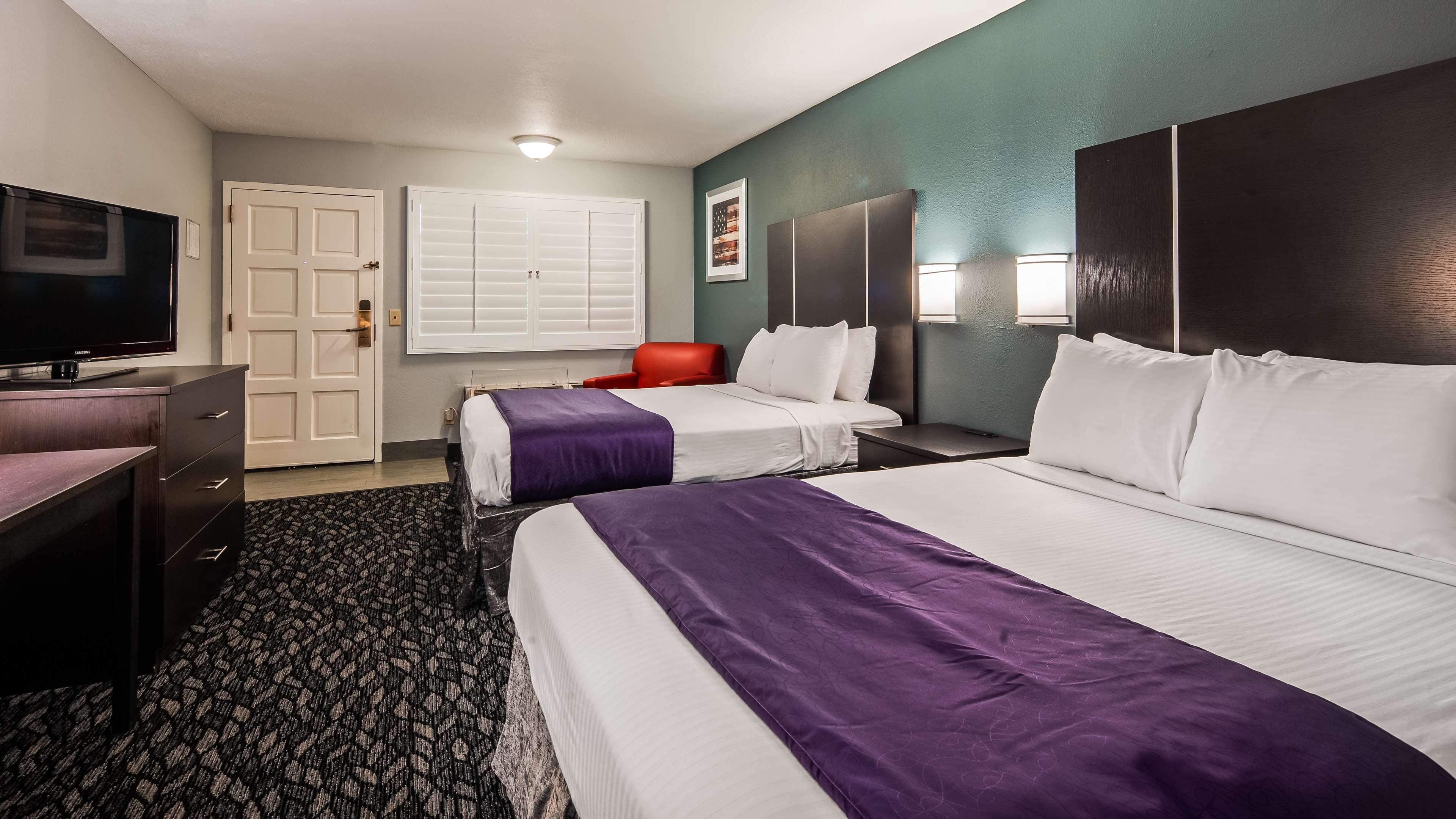 Room Two Queen Beds Non Smoking