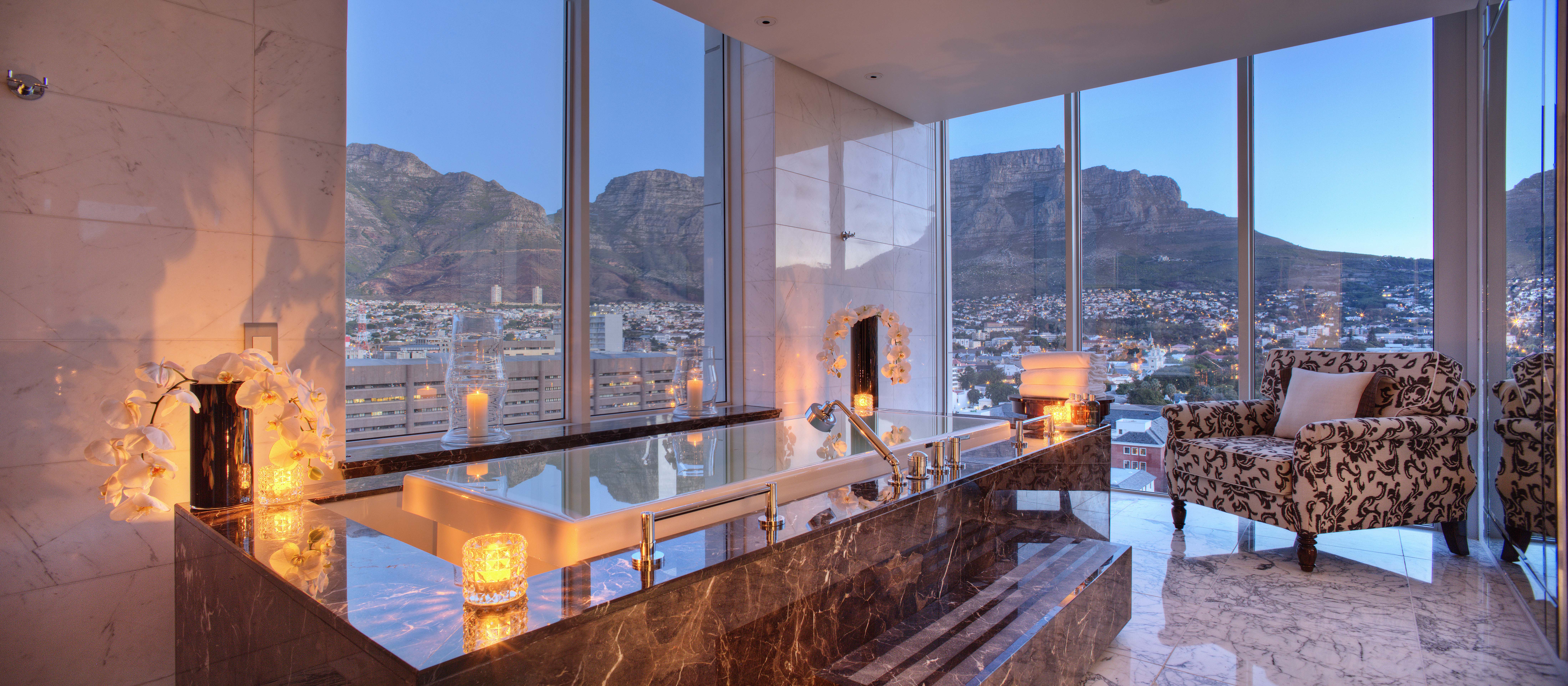 Suite Presidential with Views