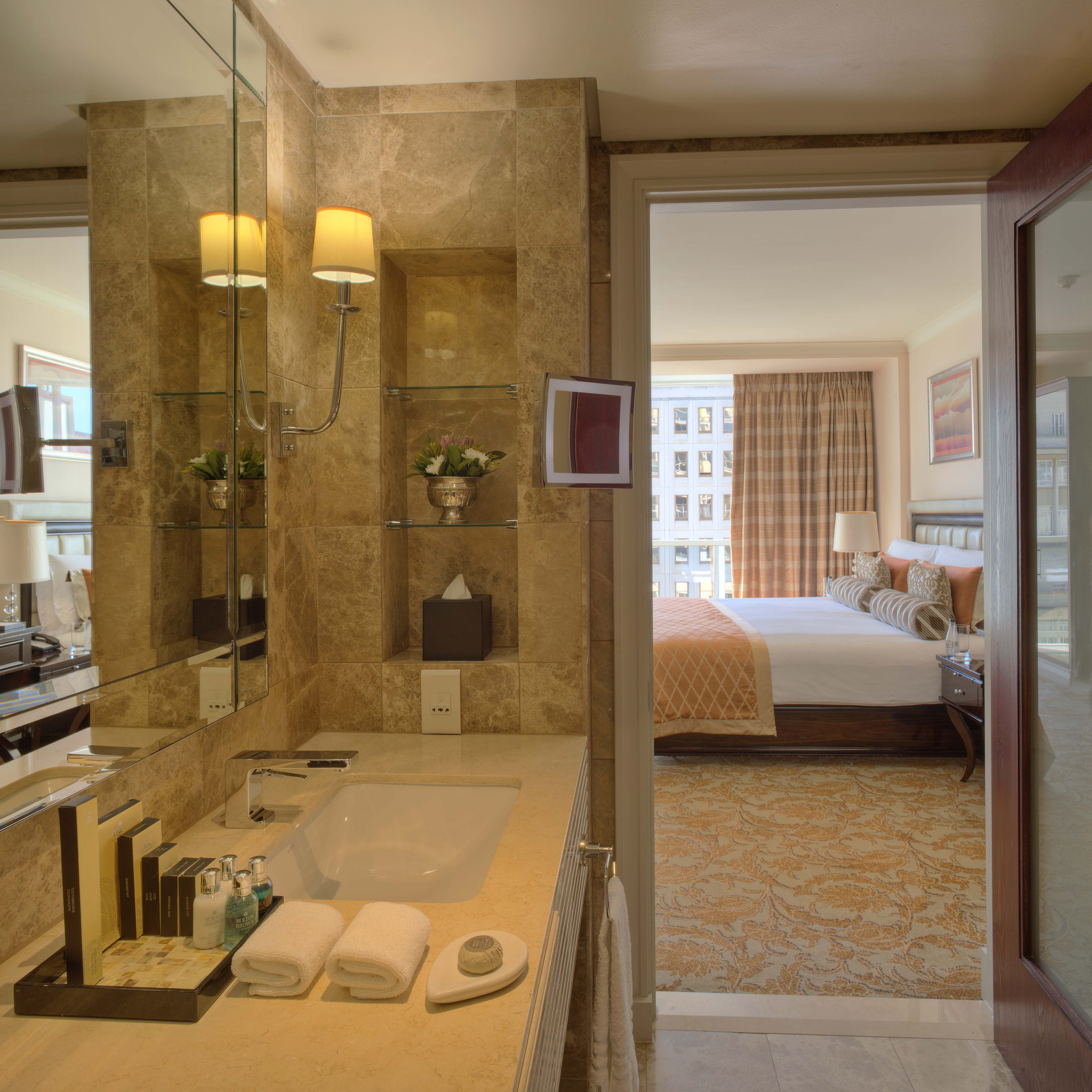 Single Luxury City View