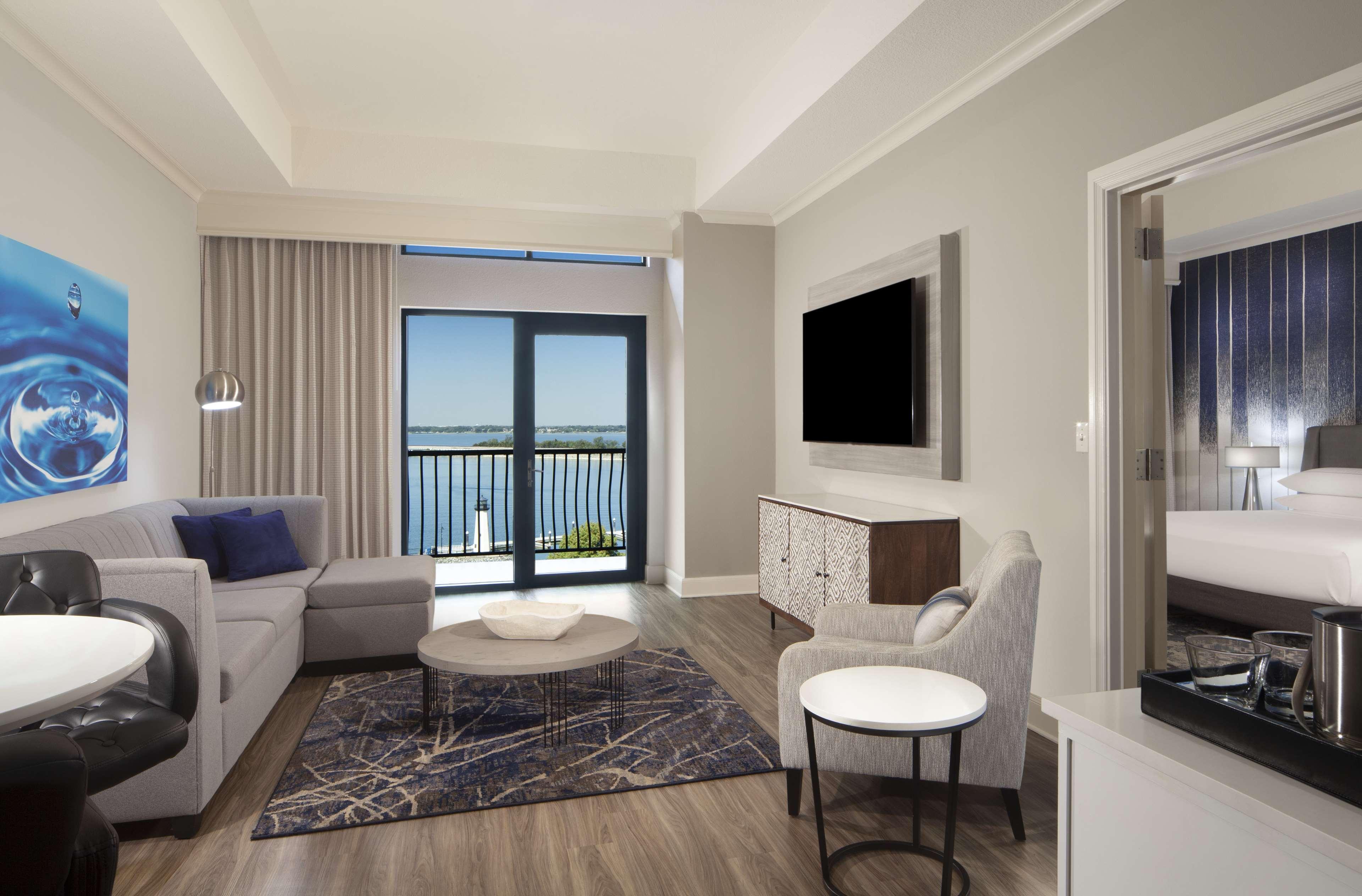 Suite King Bed One Bedroom 