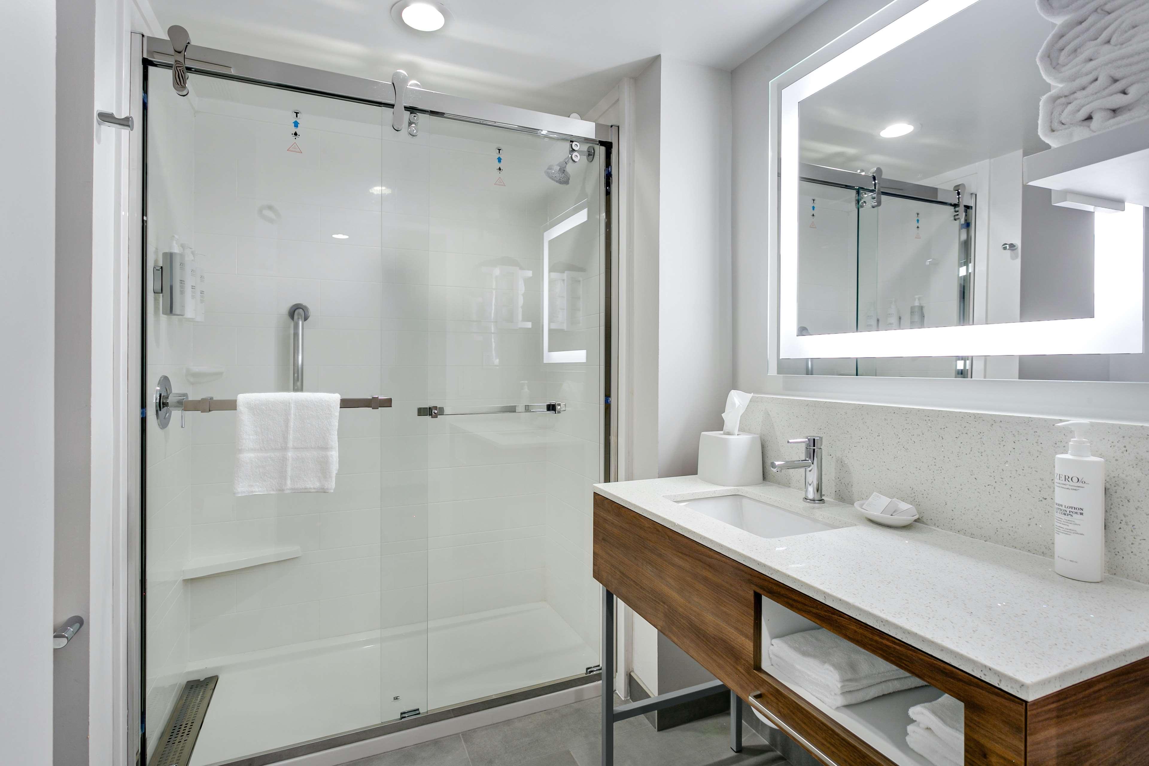 Studio King Bed Non Smoking