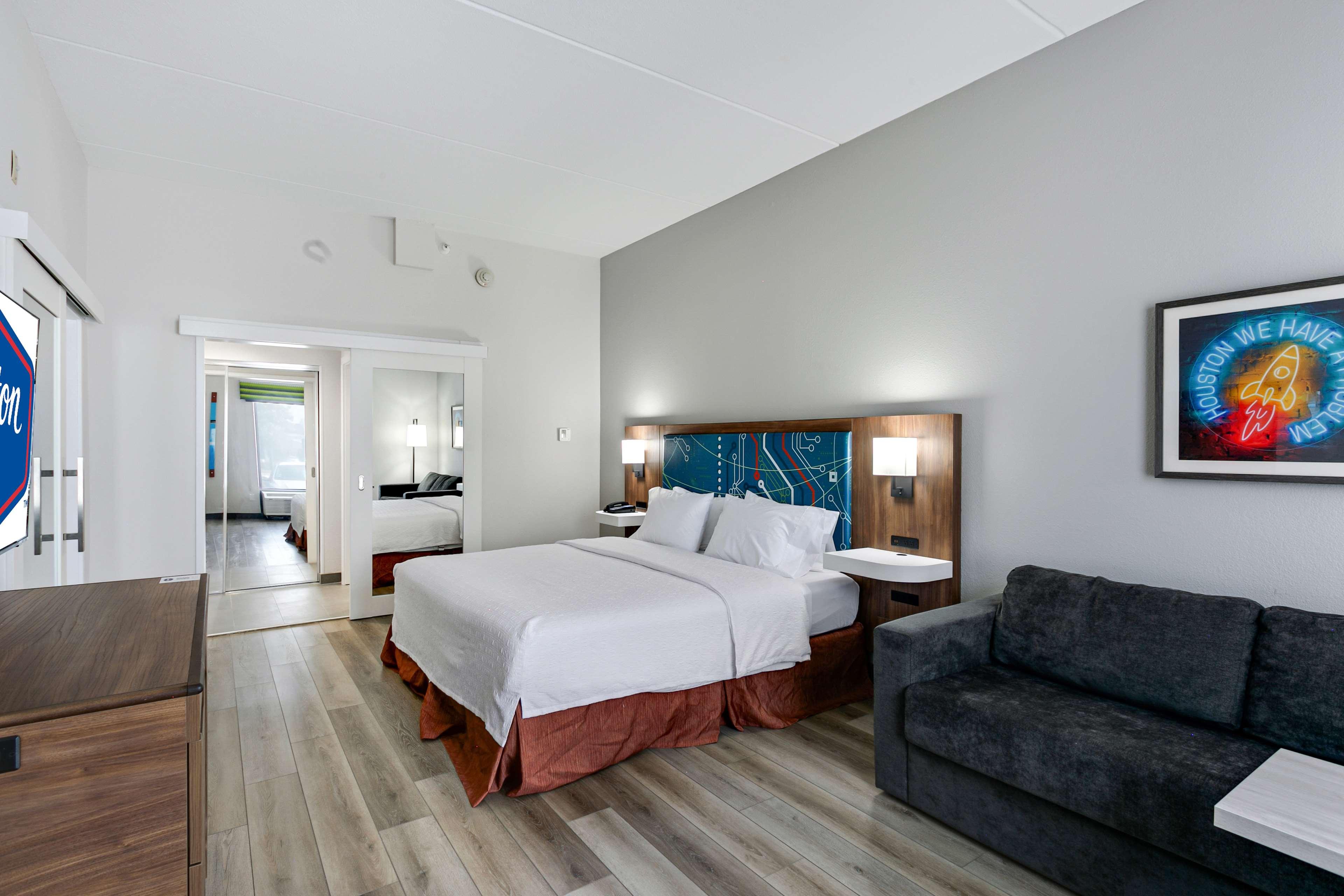 Studio King Bed Non Smoking