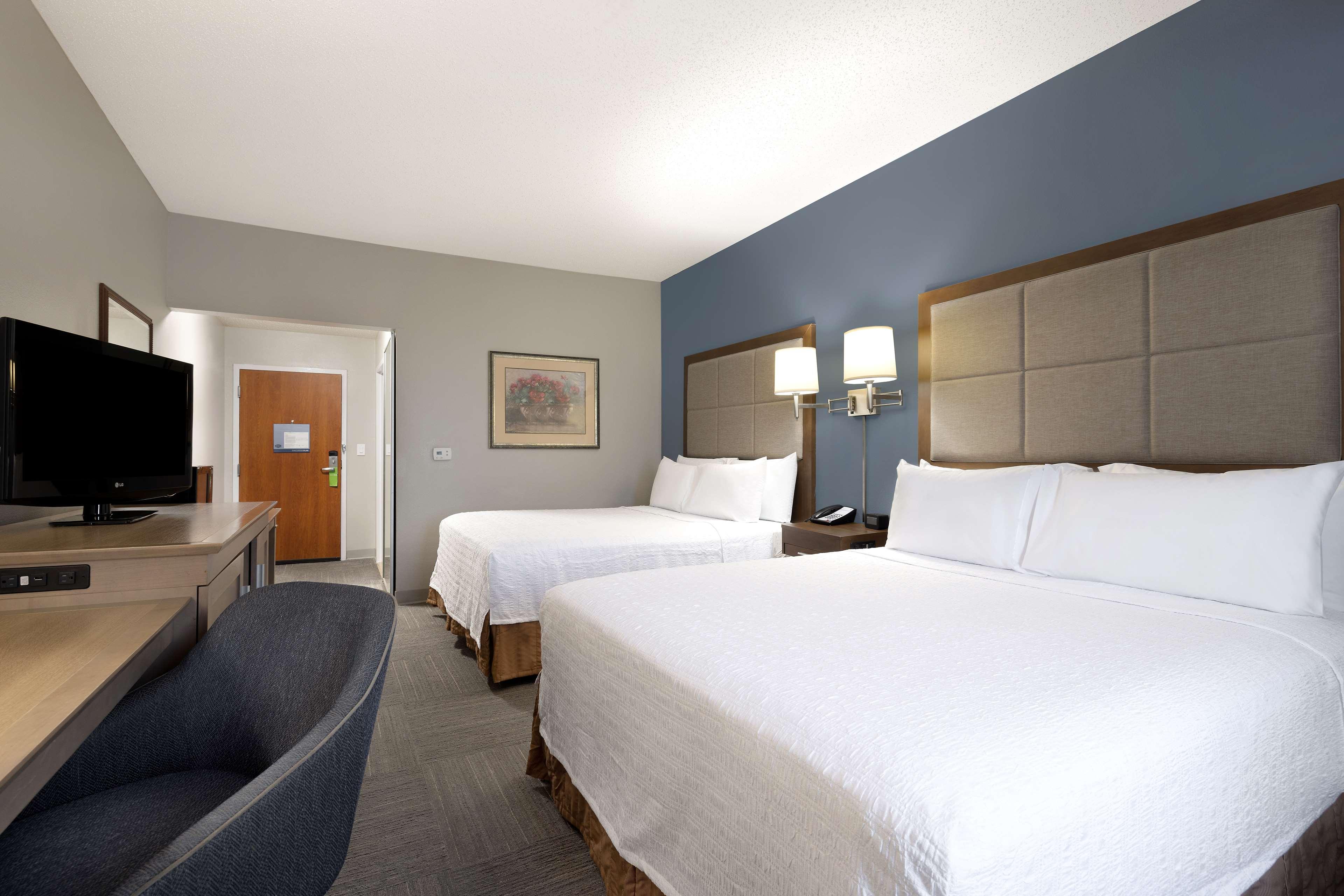 Double Two Queen Beds Non Smoking