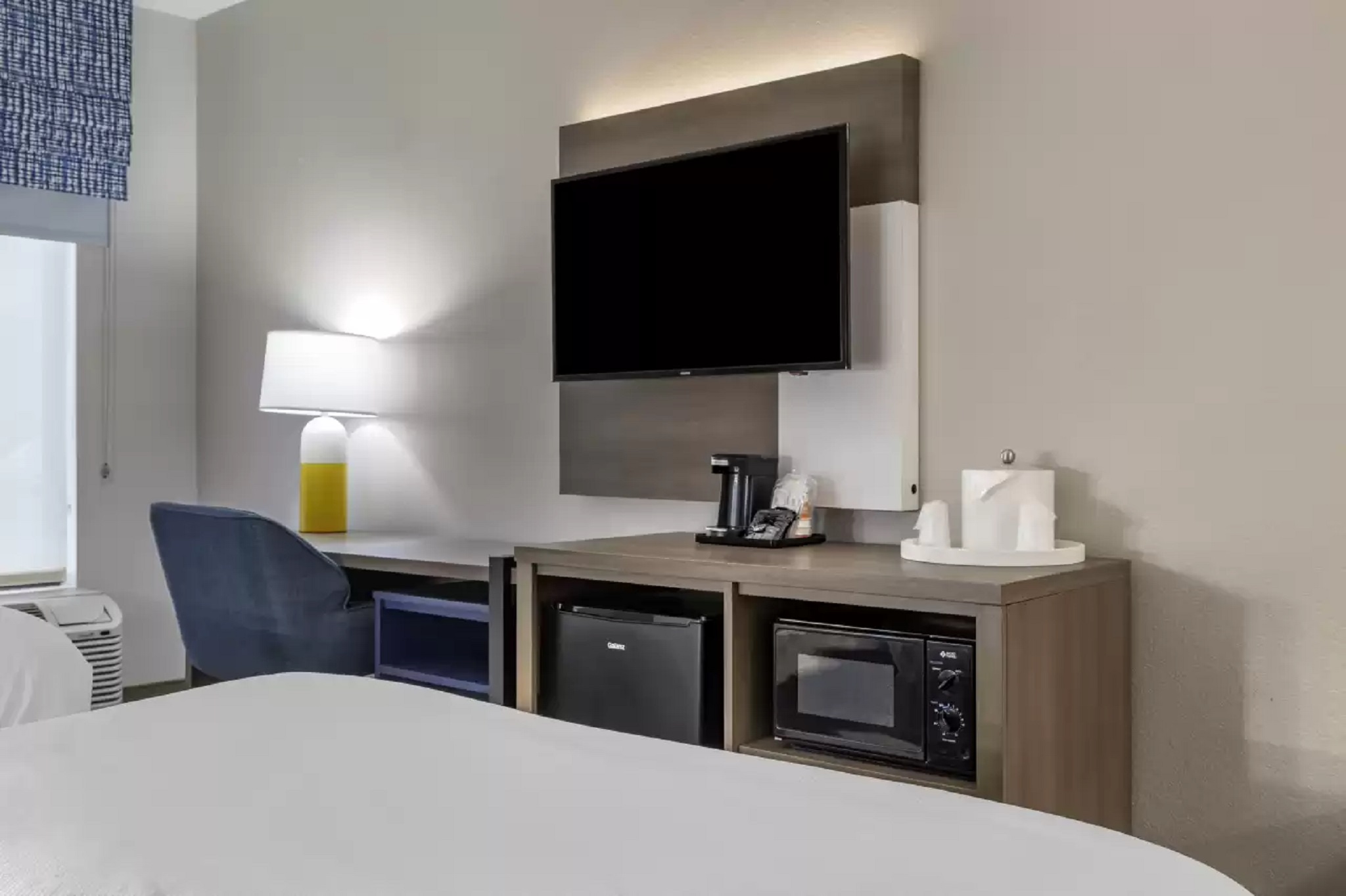 Room Accessible-two Queen Beds