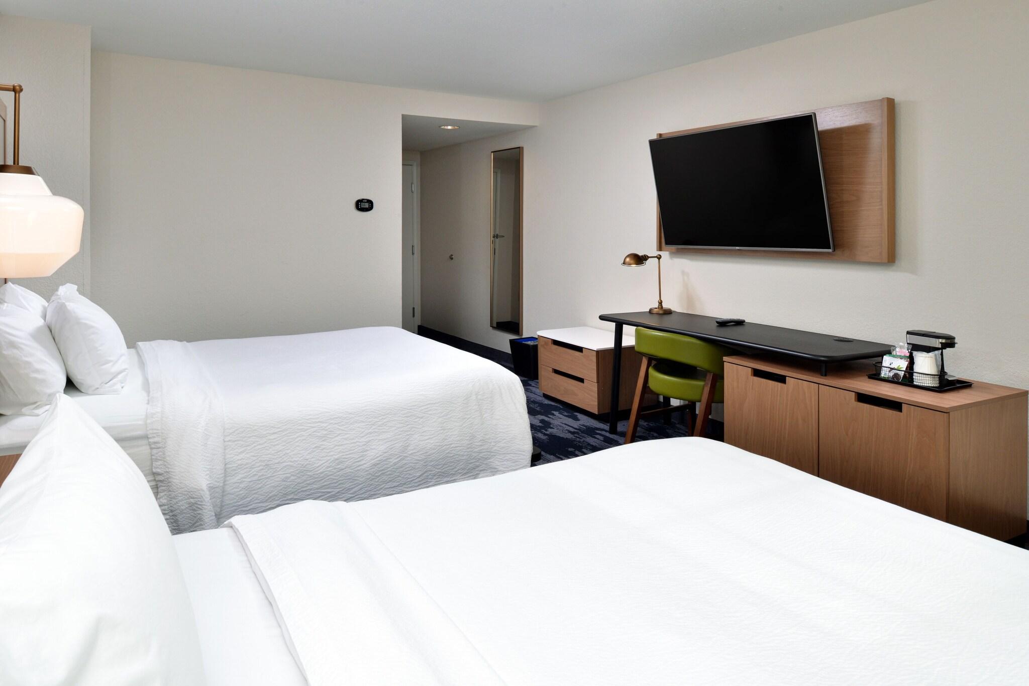Quadruple Accessible-two Queen Beds