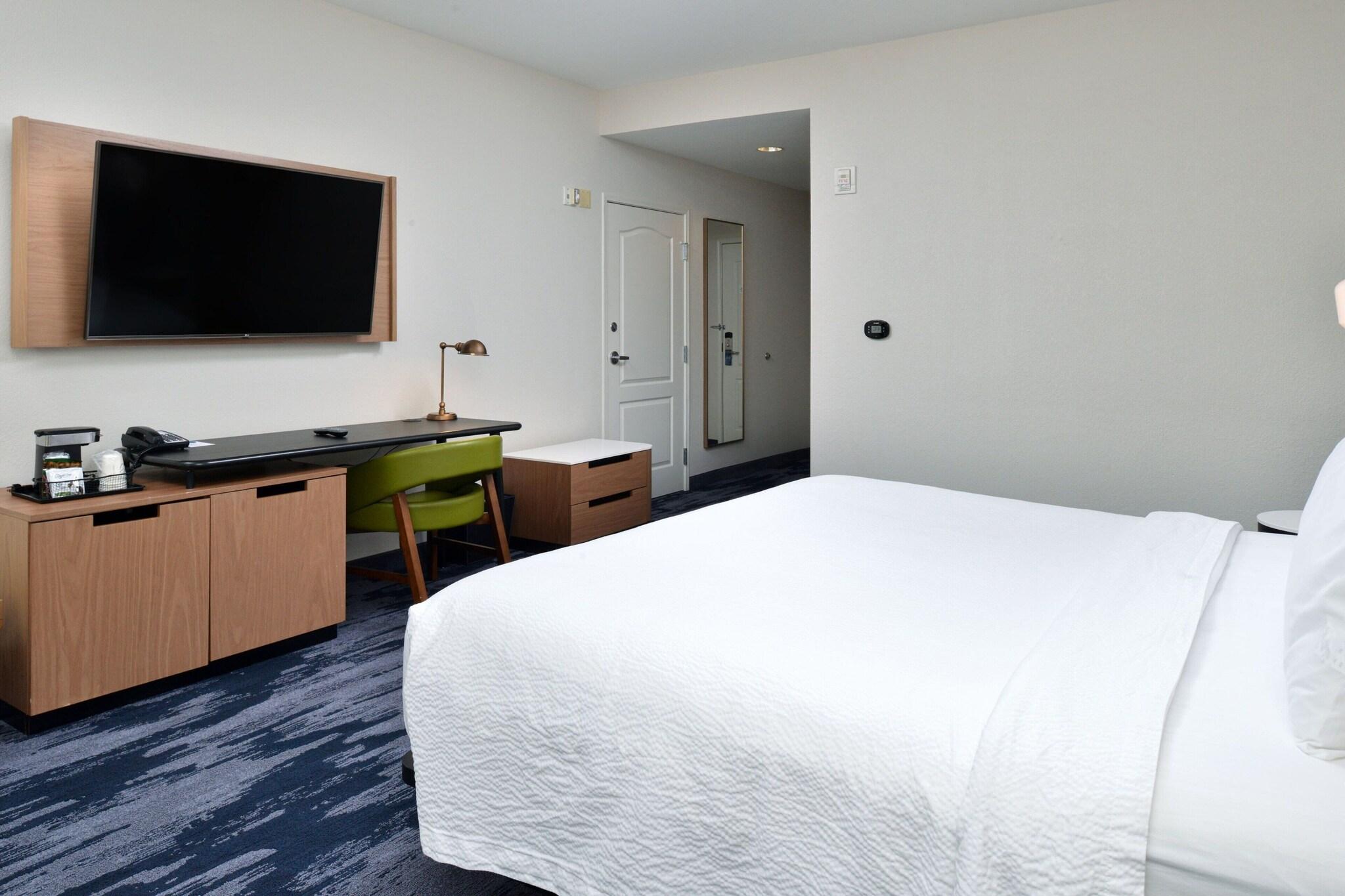 Double Accessible King Size Bed