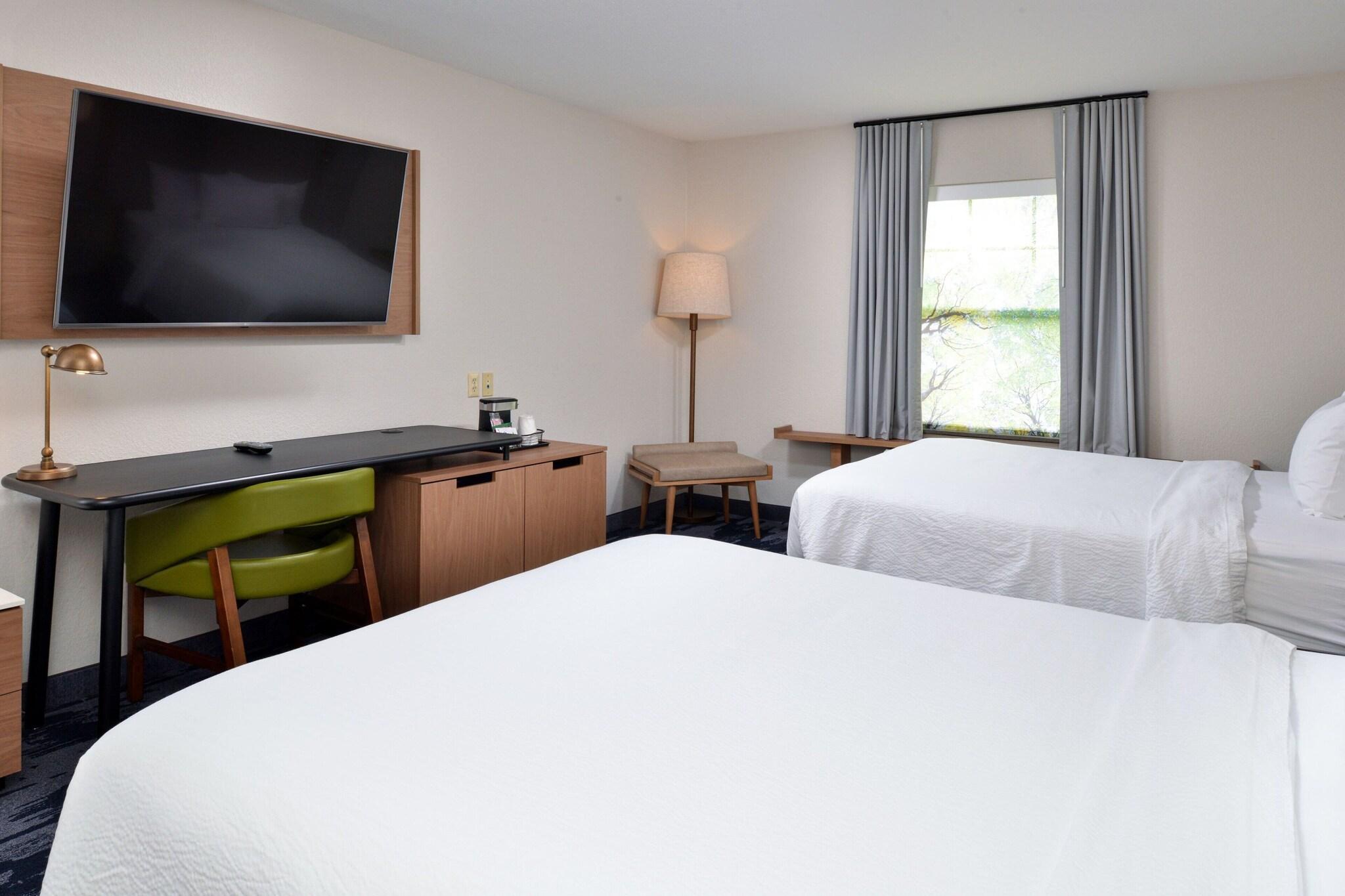 Quadruple Accessible-two Queen Beds