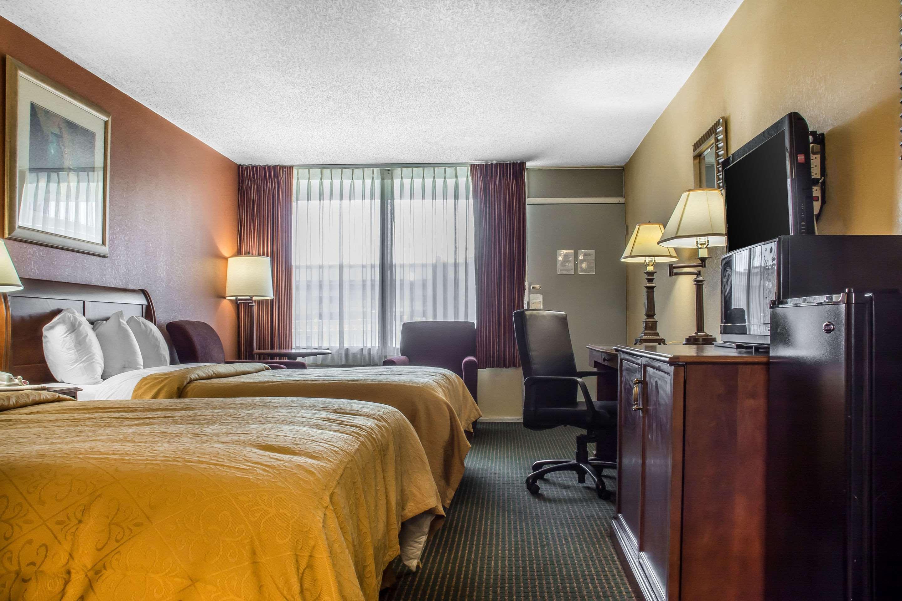 Double Two Double Beds Non Smoking