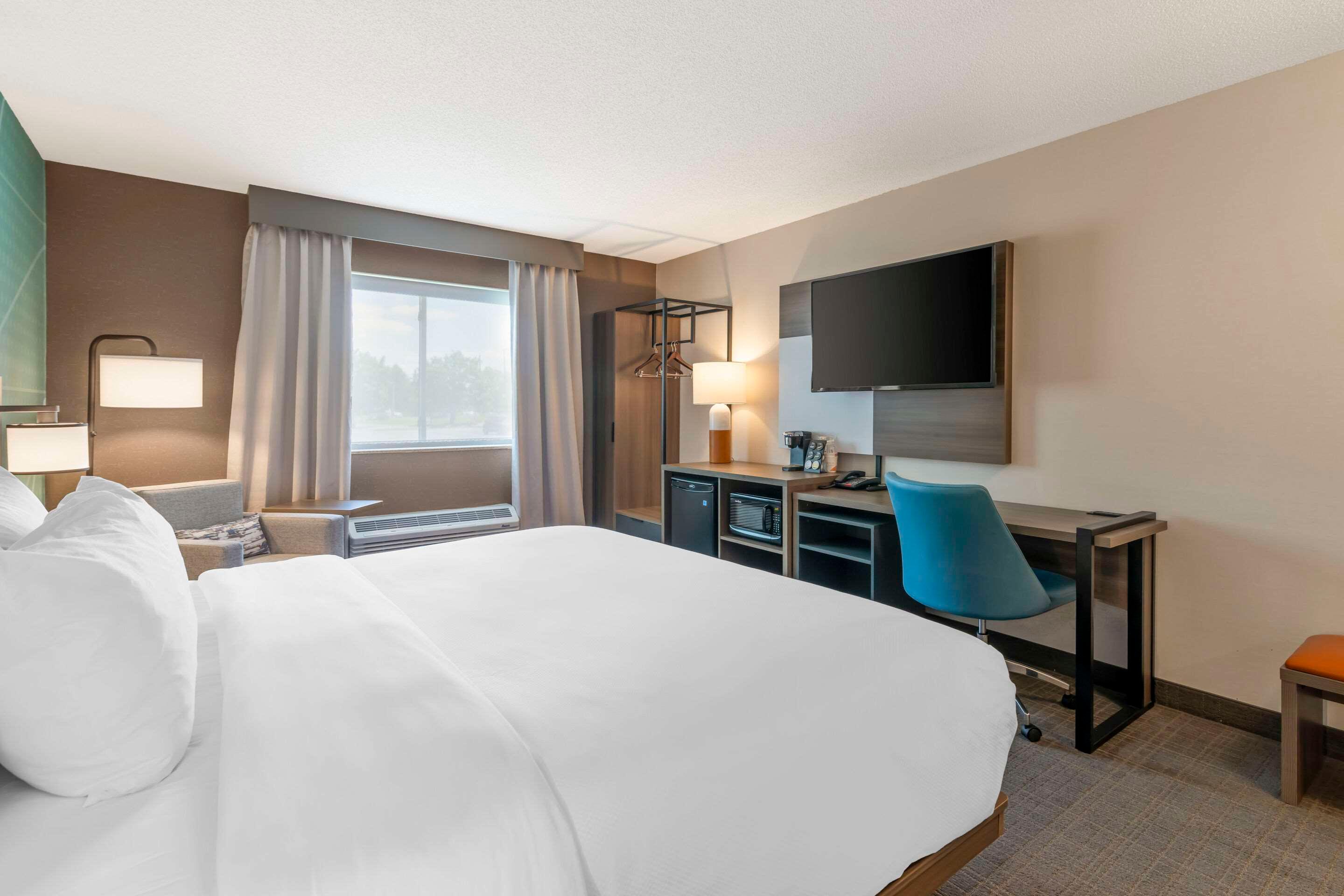 Double King Bed Non Smoking