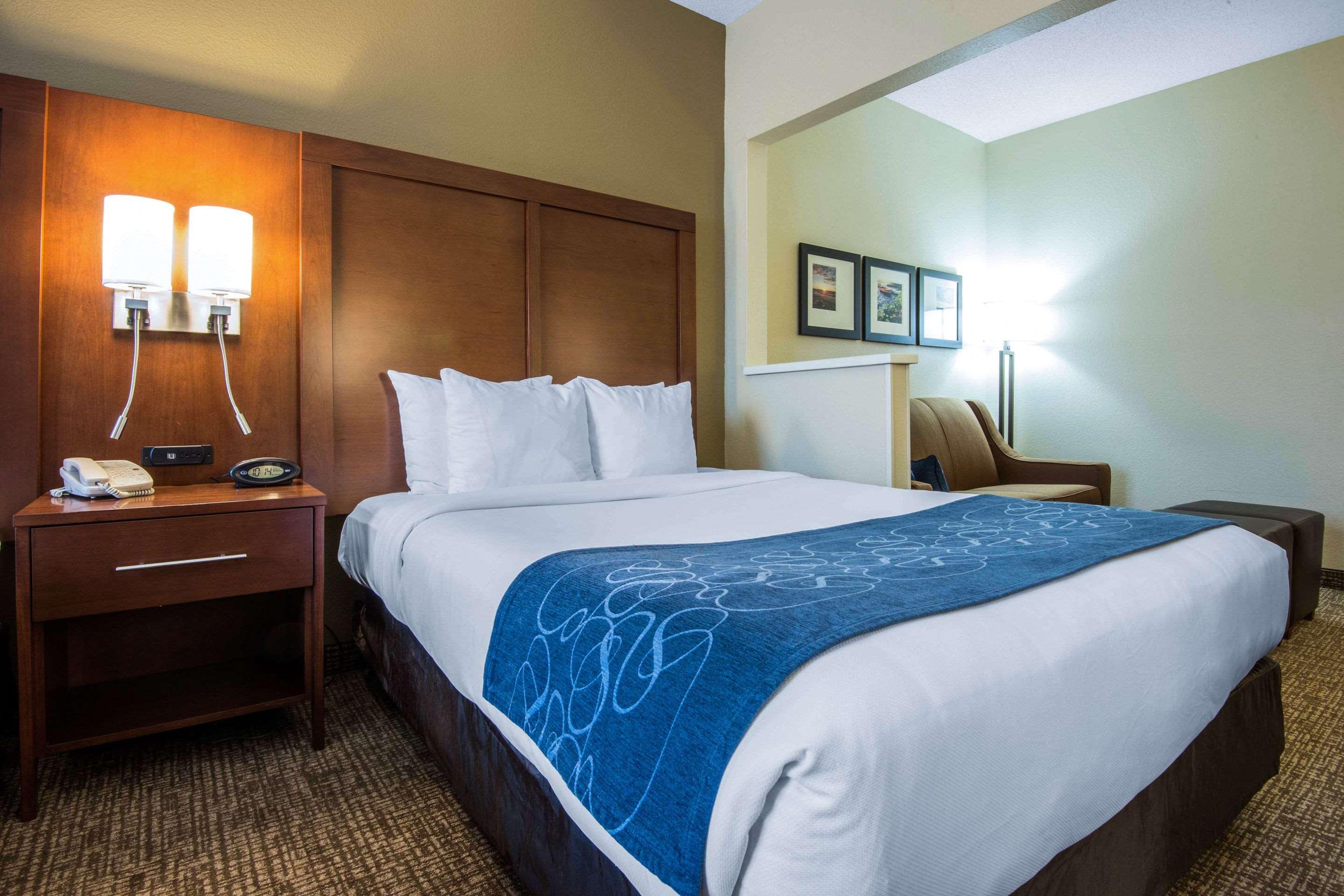 Suite Two Double Beds Non Smoking