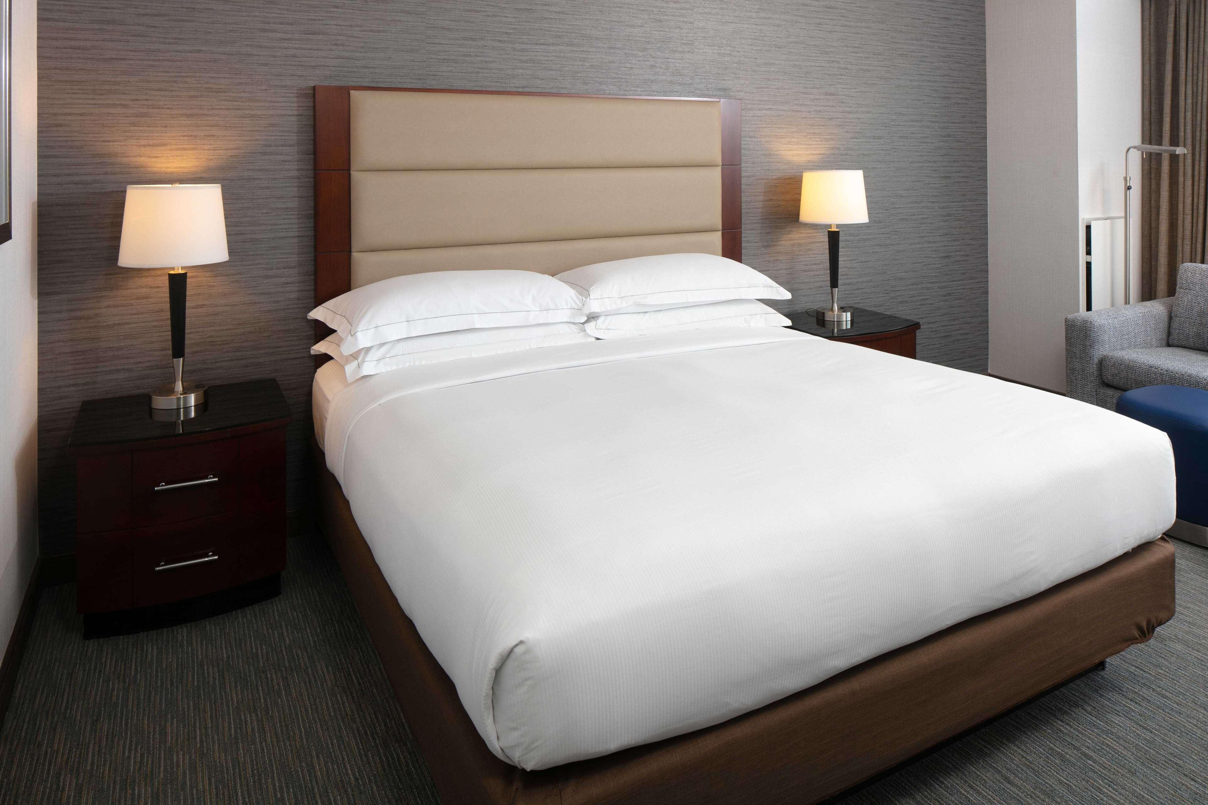 Double King Bed Non Smoking