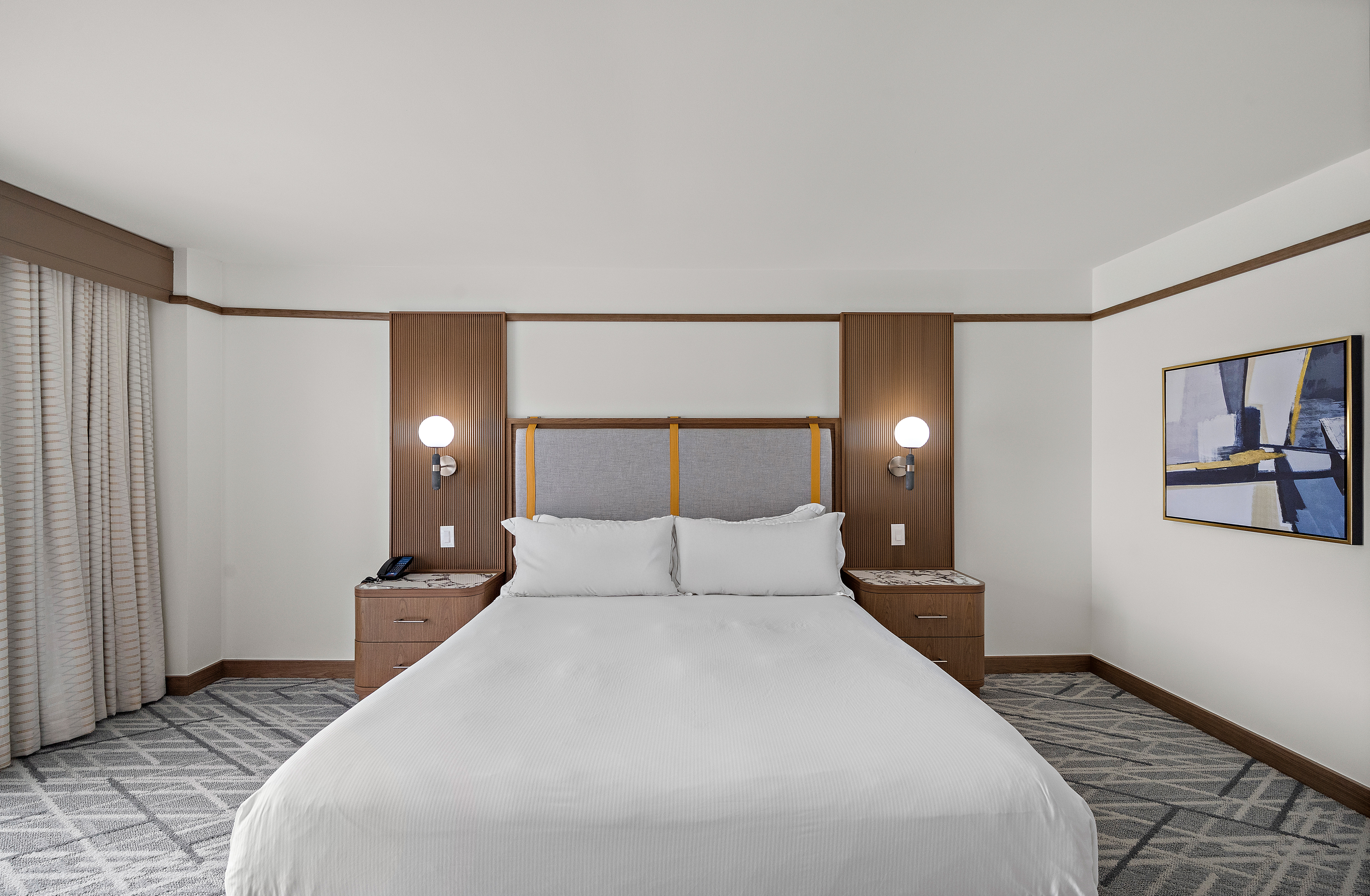 Double Deluxe King Bed