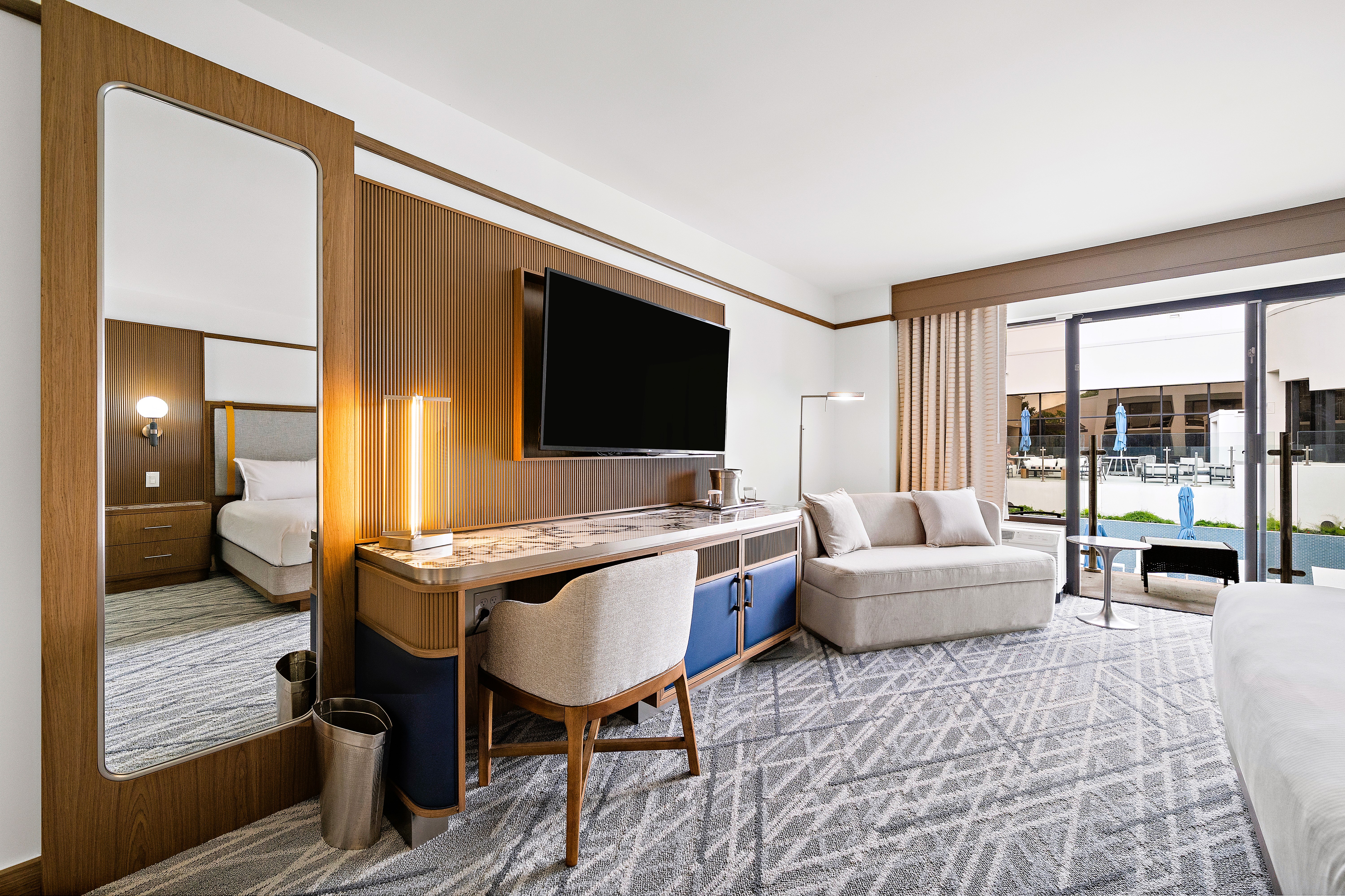 Suite King Bed One Bedroom 