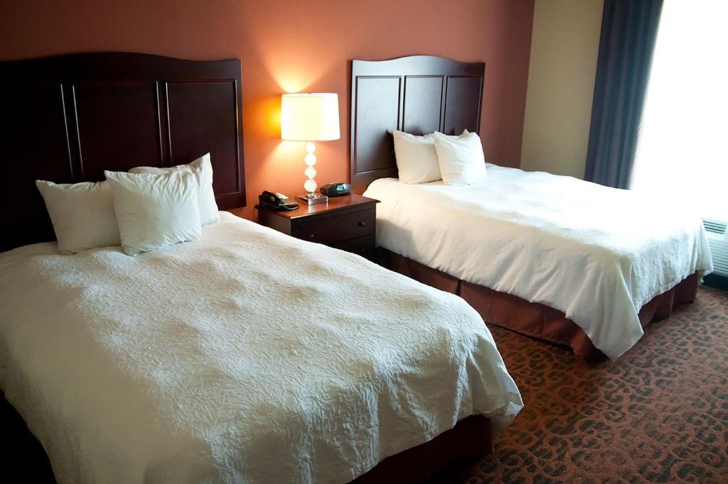 Double Two Queen Beds Non Smoking