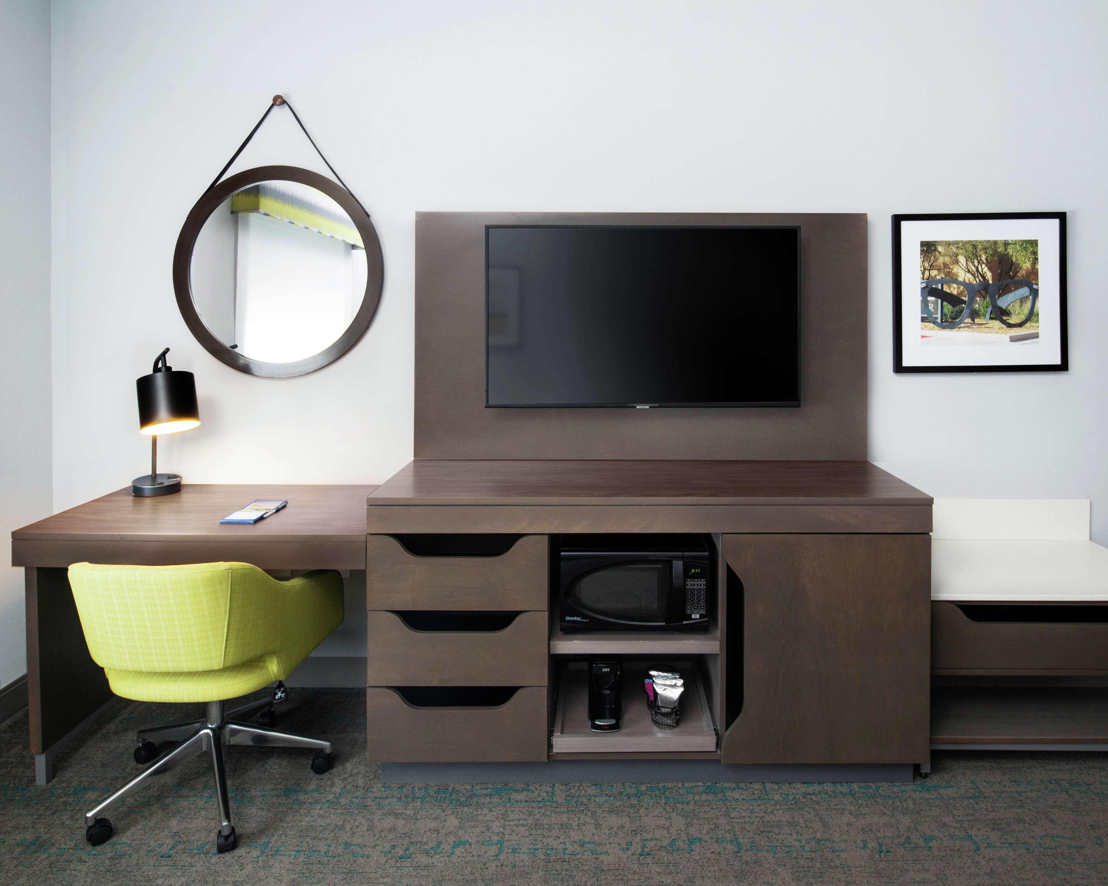 Studio King Size Bed