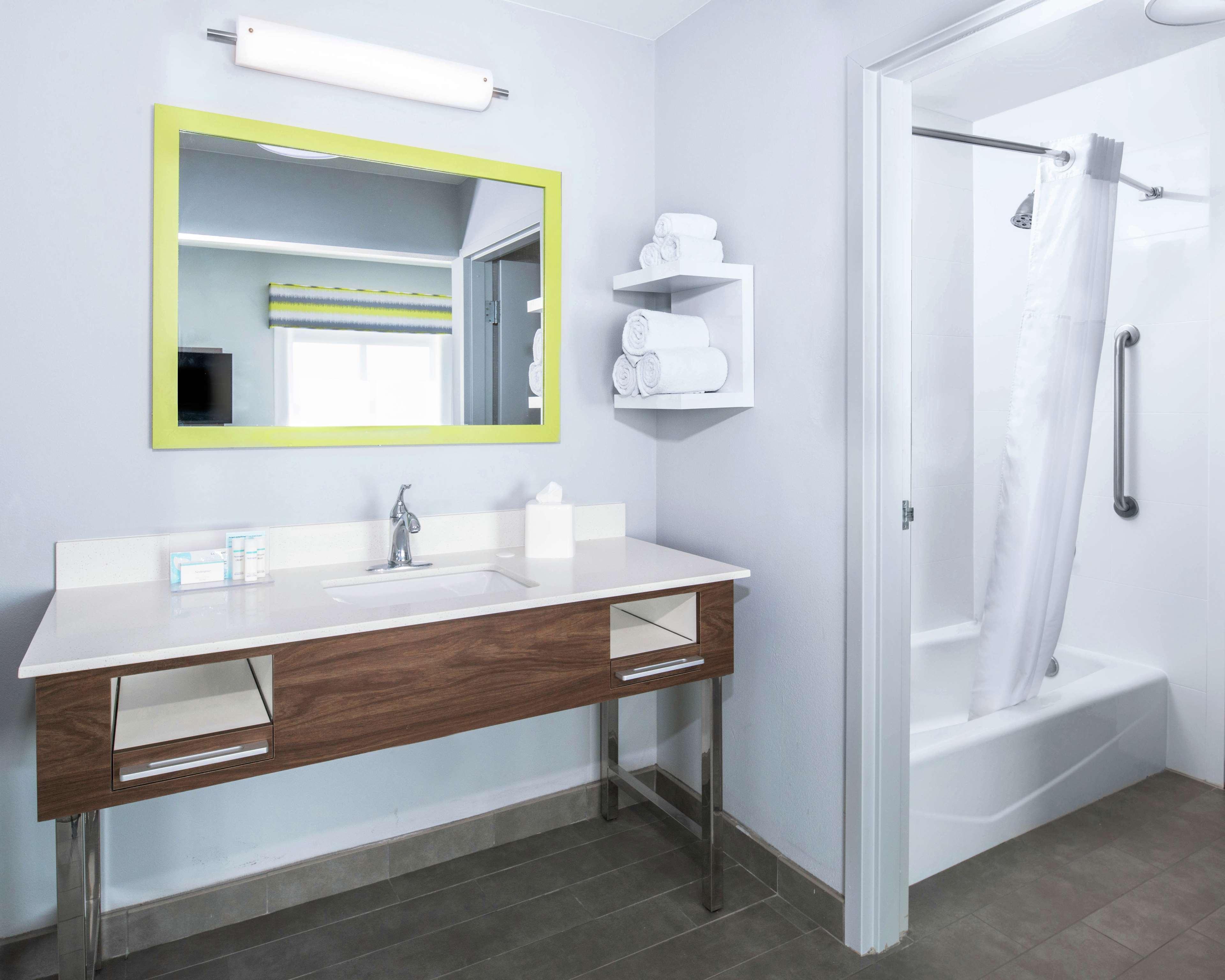 Suite Two Queen Beds