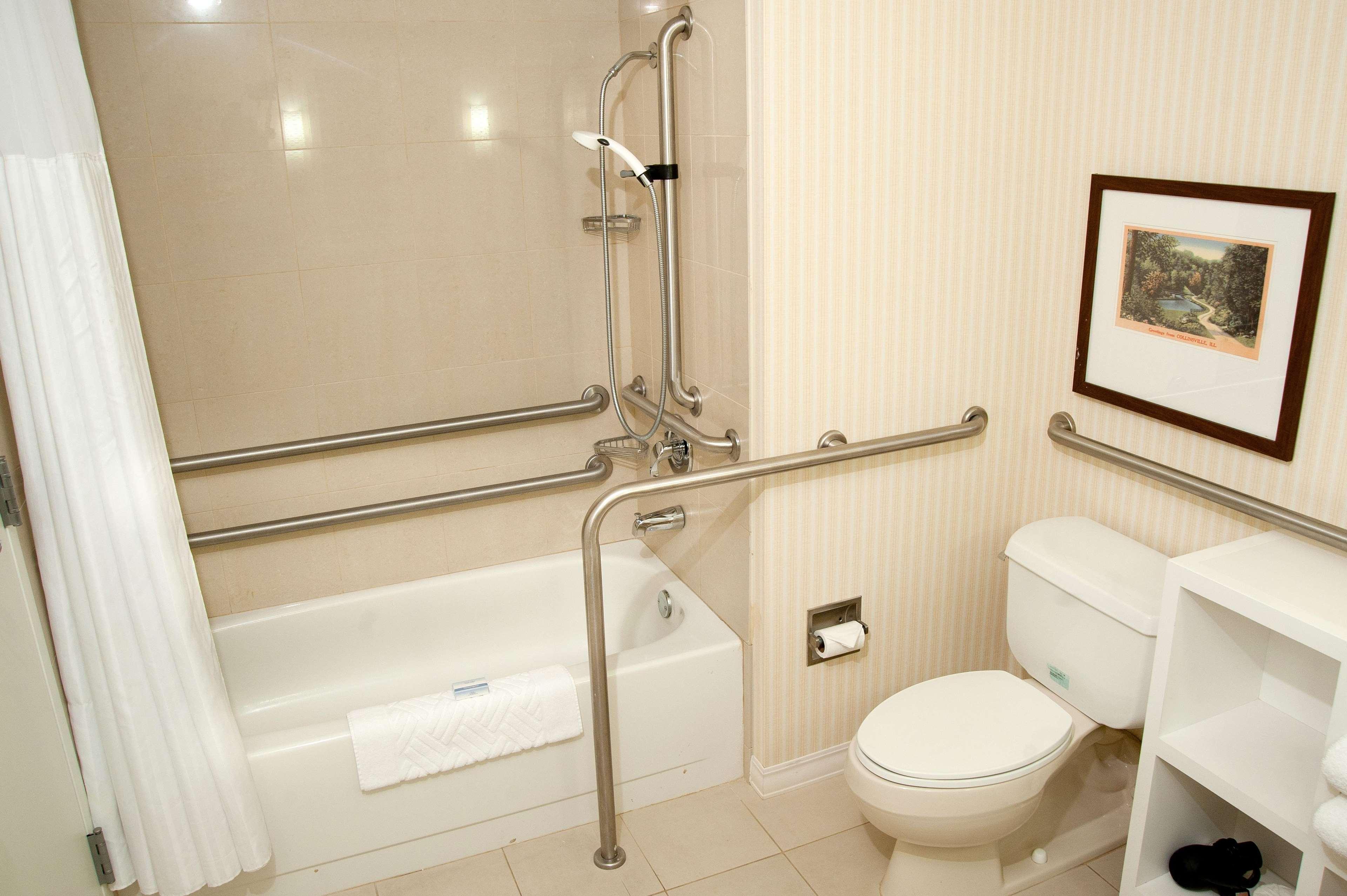 Double Queen Bed Non Smoking