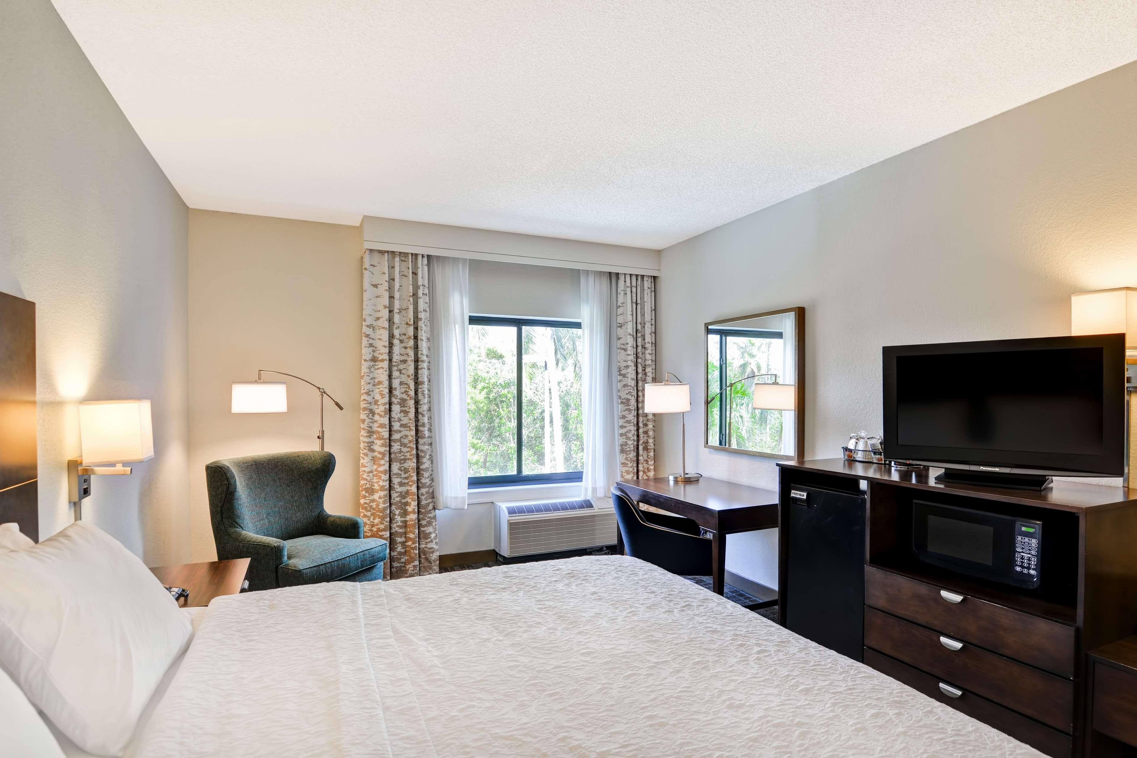 Double King Bed Non Smoking