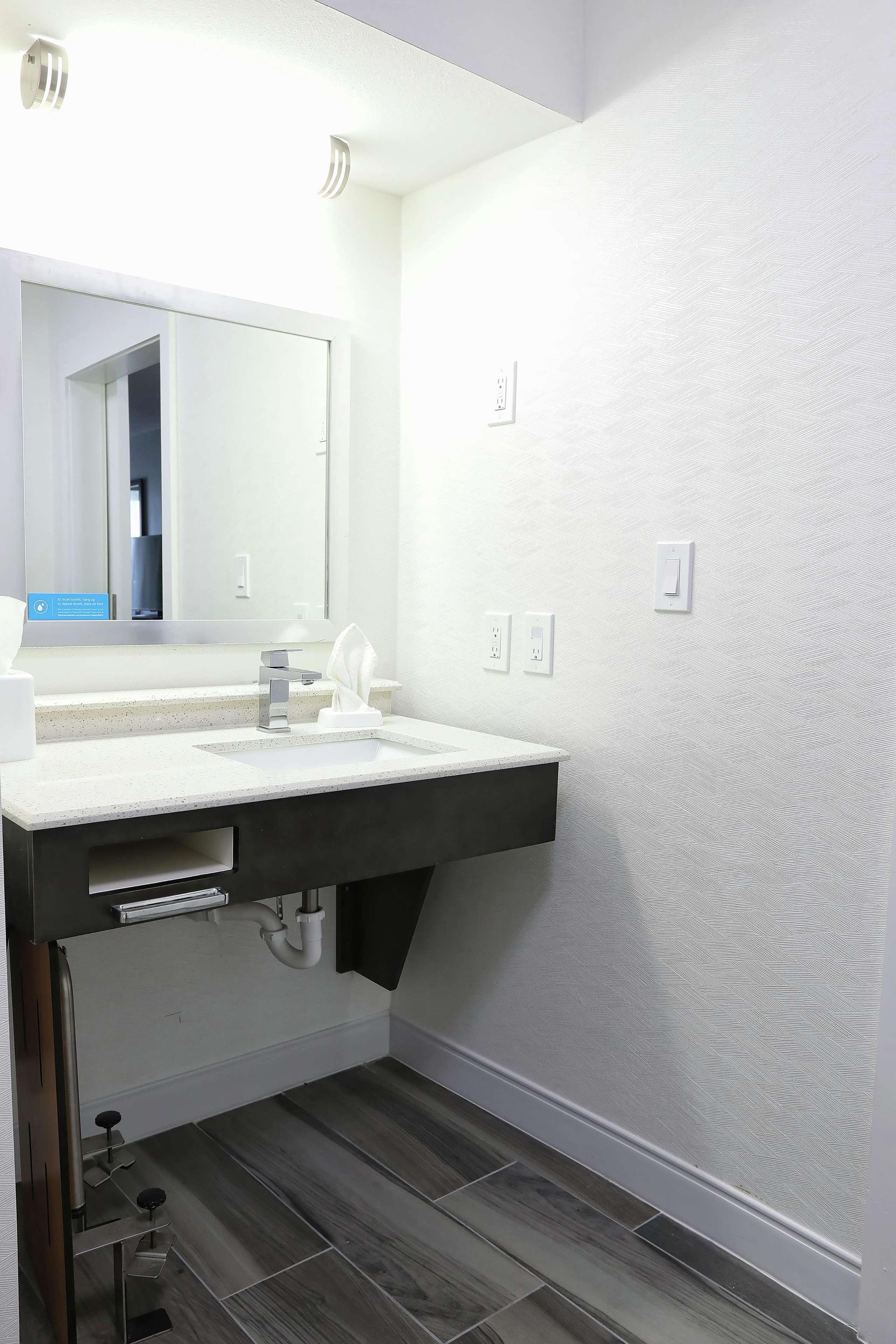 Double Two Queen Beds