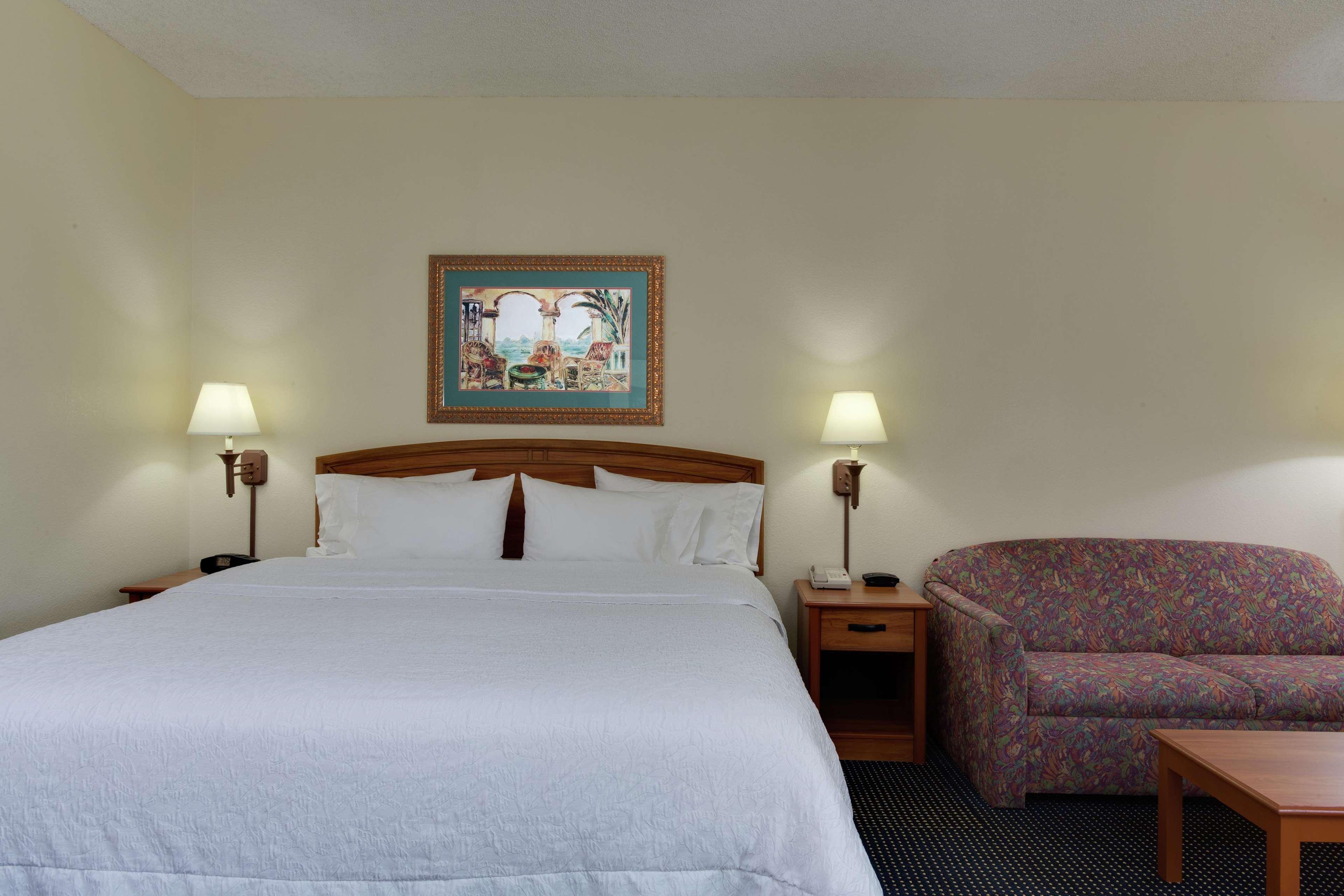 Double Deluxe King Bed