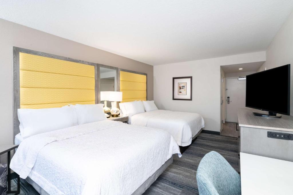 Double Accessible-two Queen Beds