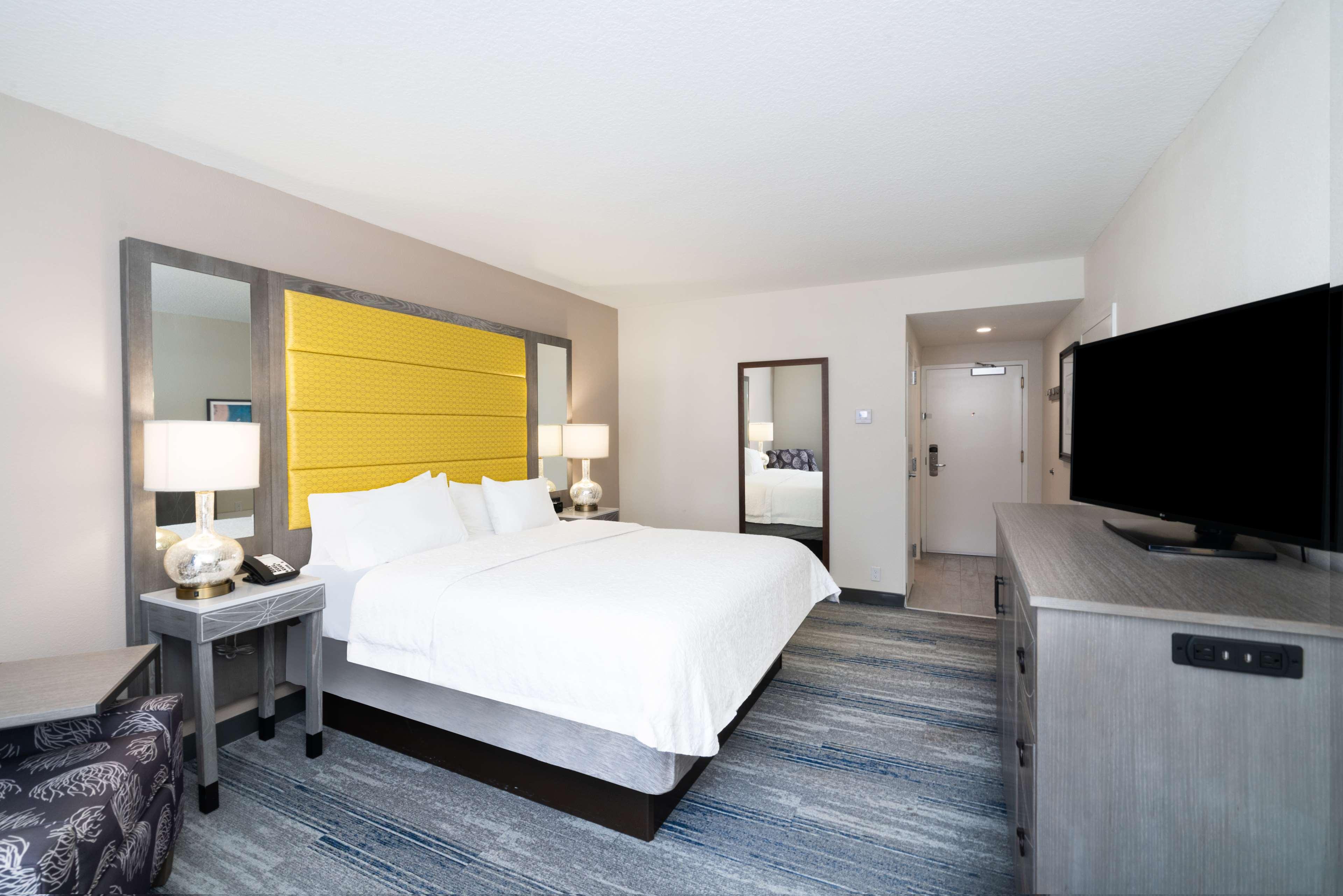 Double King Bed Non Smoking