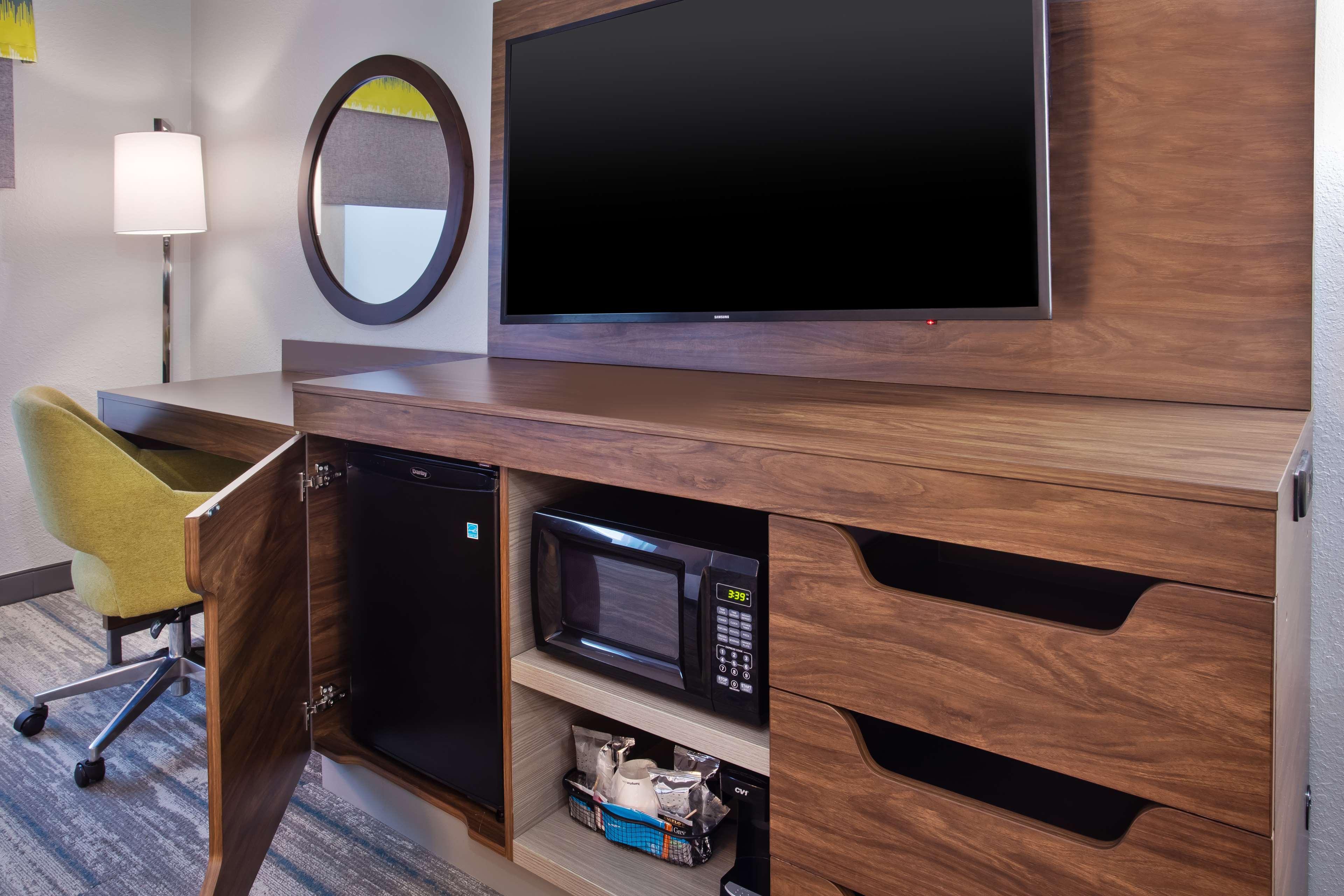 Studio King Size Bed