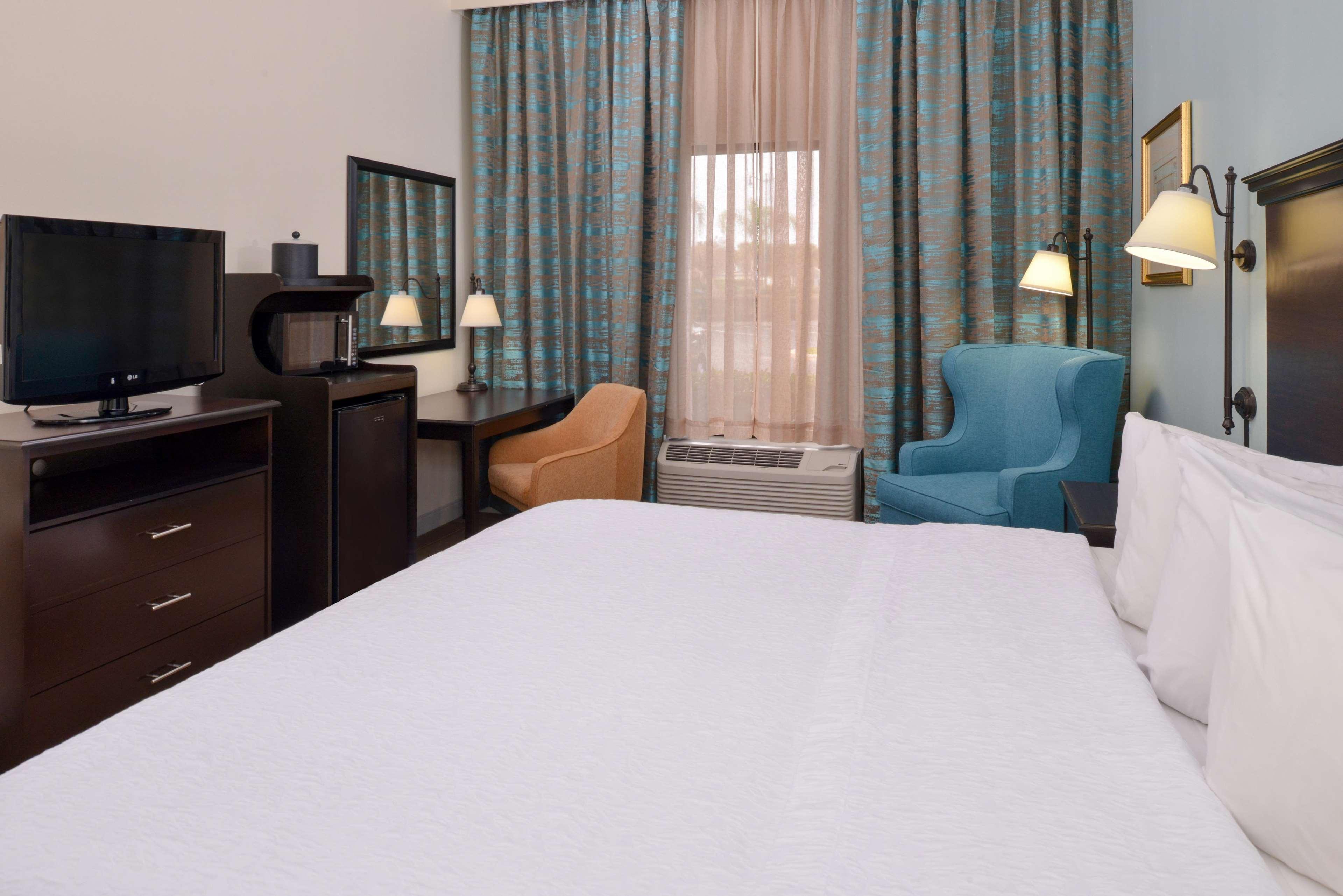 Double King Bed Non Smoking