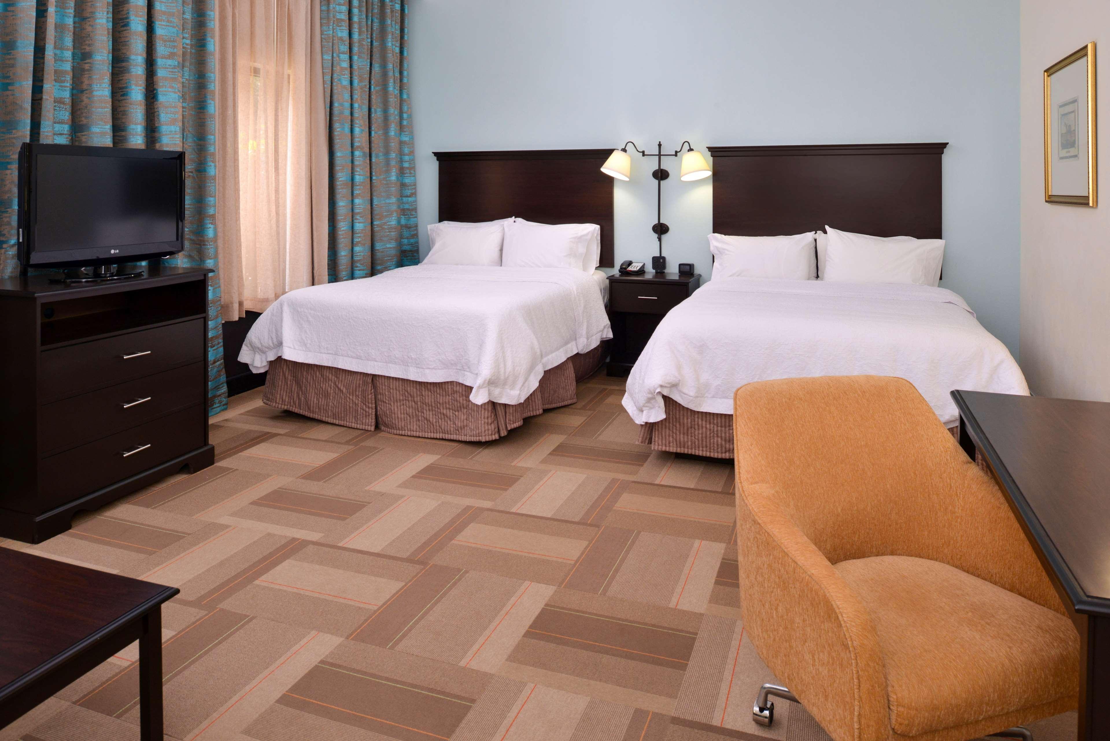 Suite Two Queen Beds