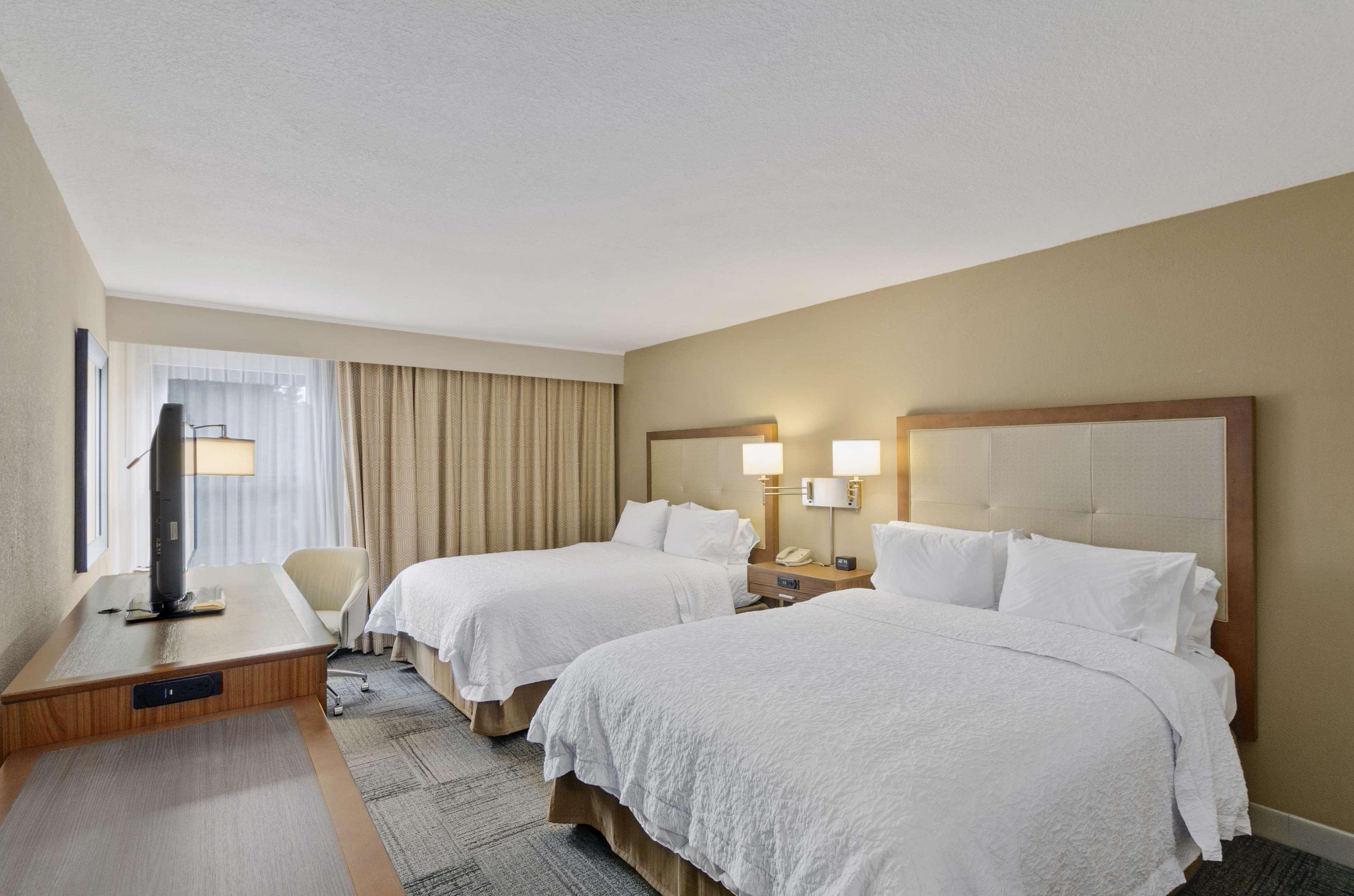 Double Two Queen Beds Non Smoking