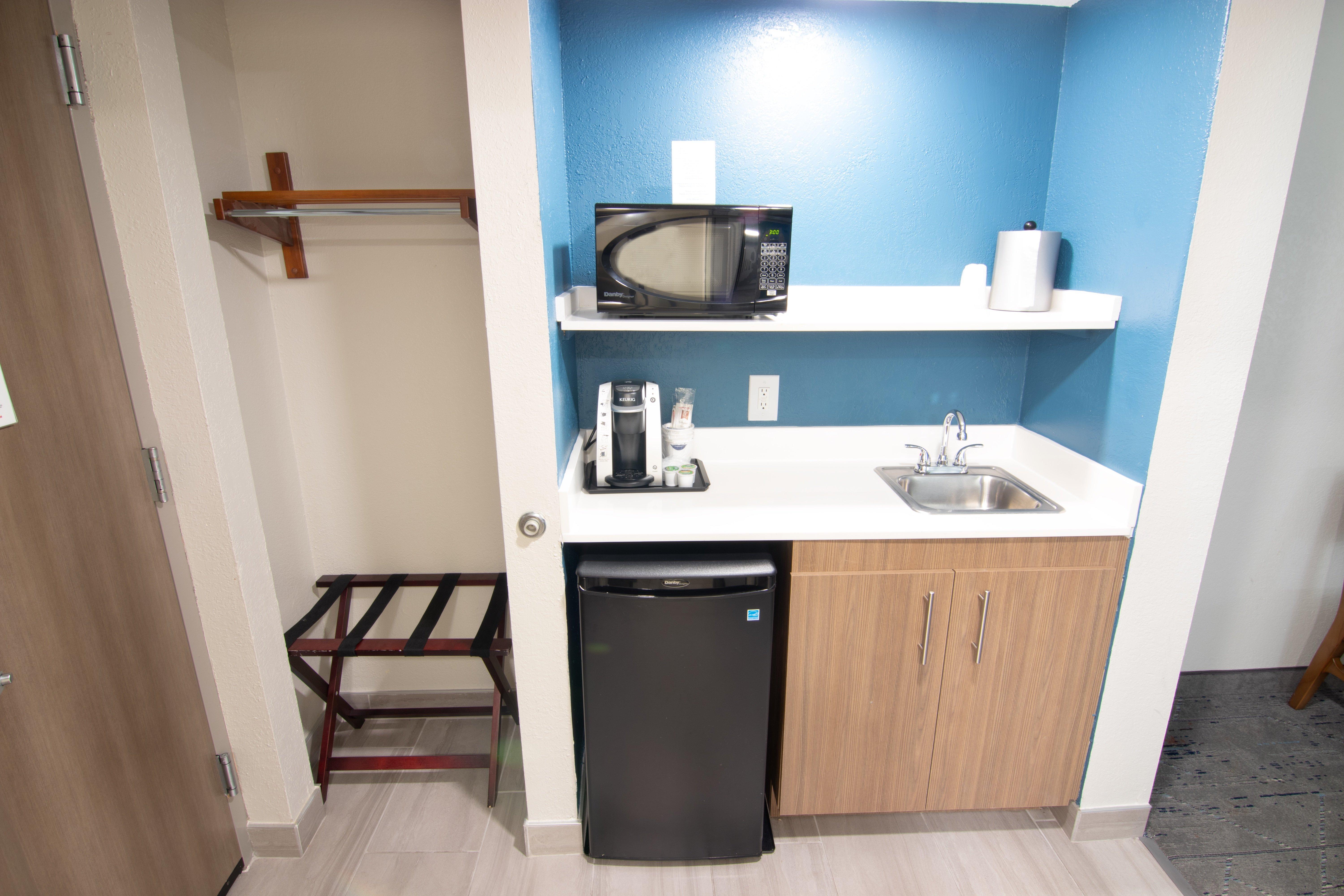 Quadruple Two Queen Beds