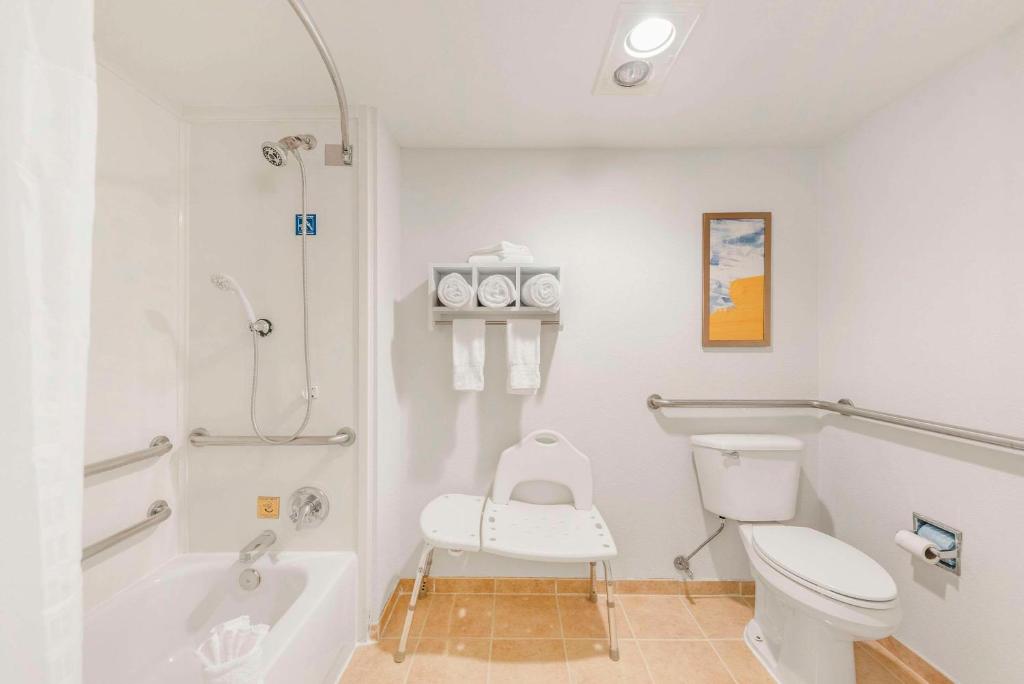 Double Two Queen Beds