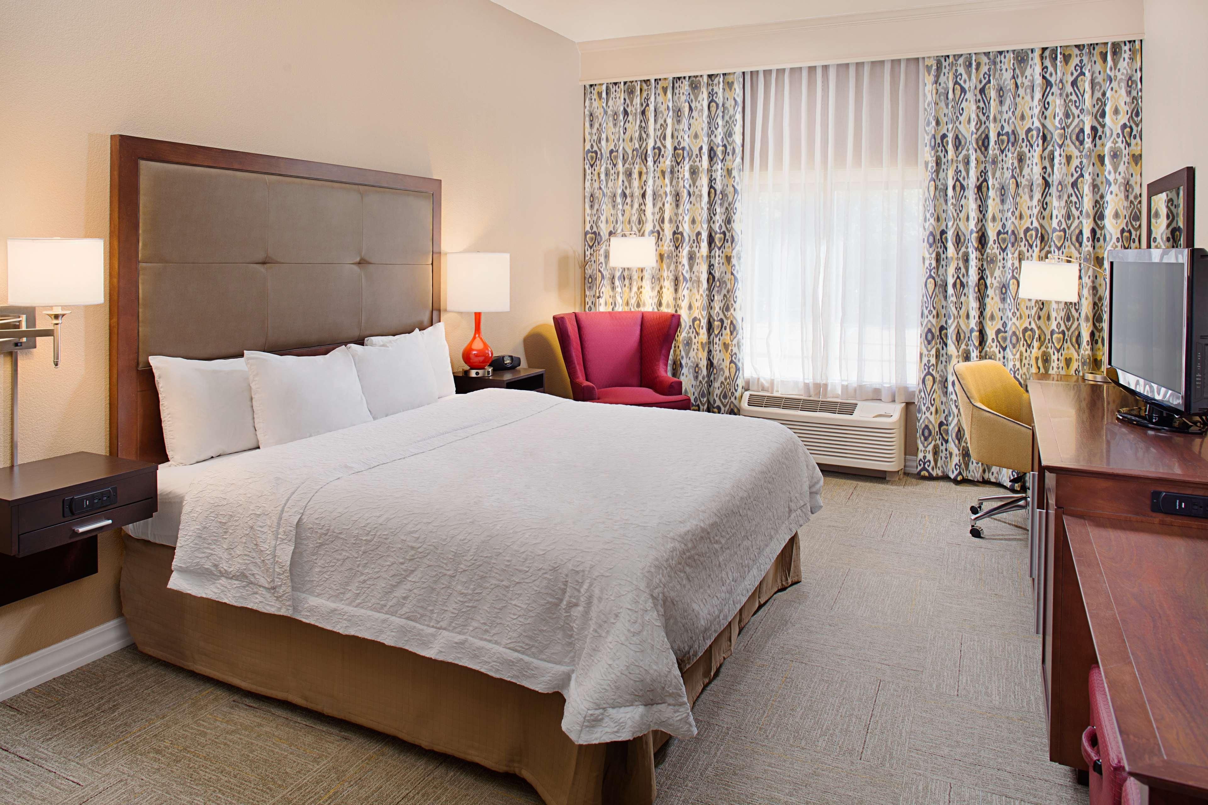 Double King Bed Non Smoking