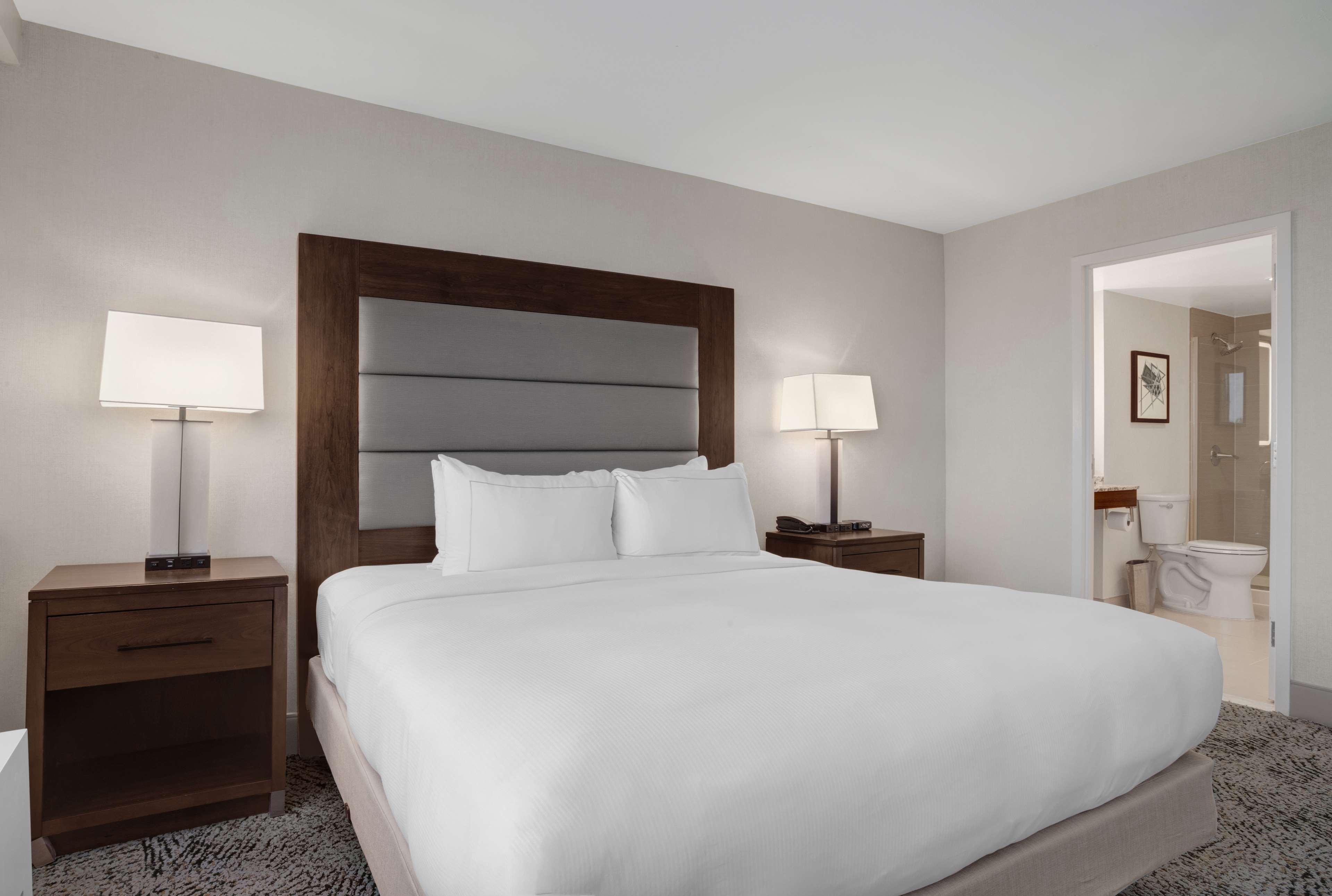 Junior Suite King Size Bed