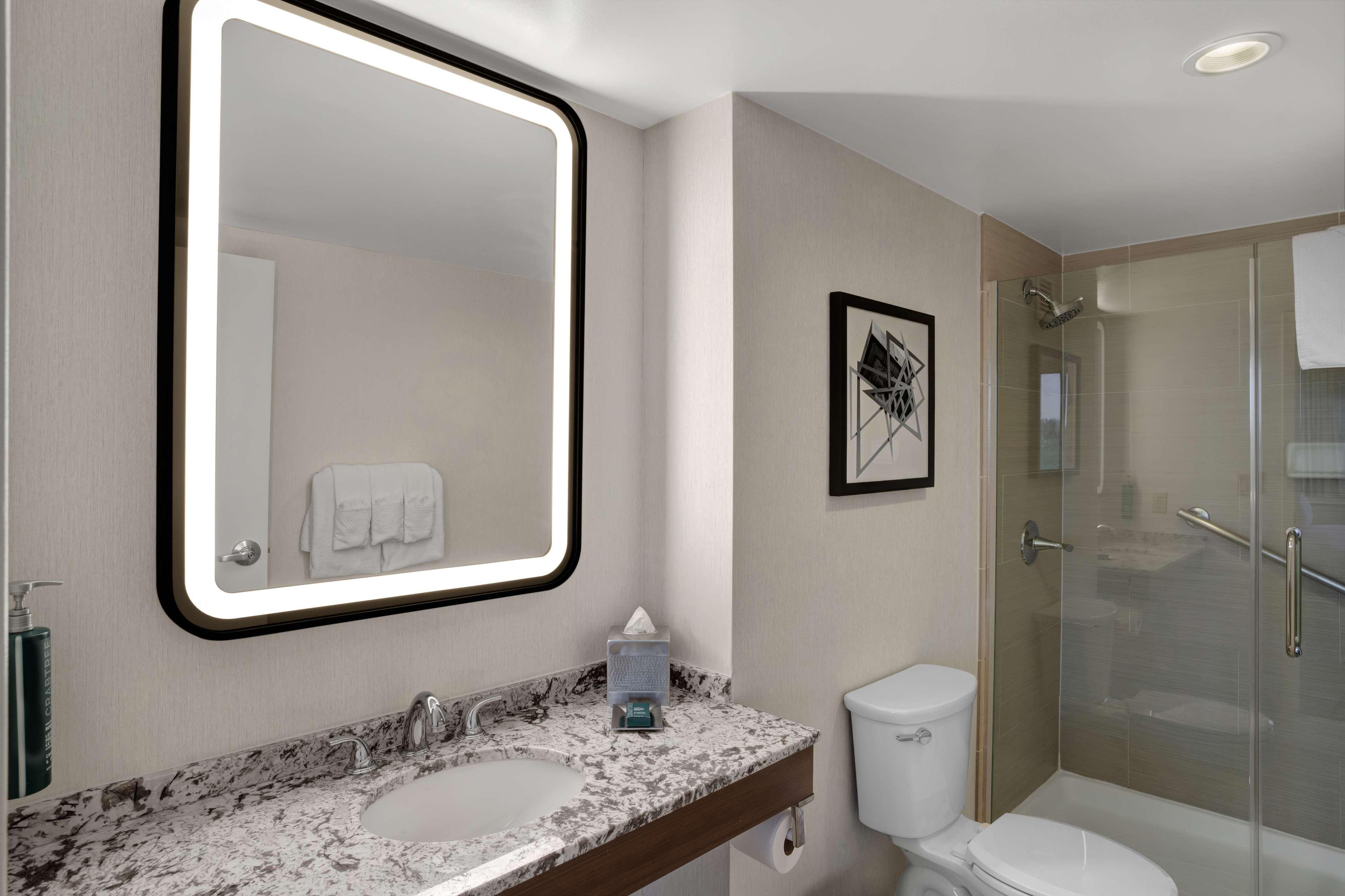 Junior Suite King Size Bed