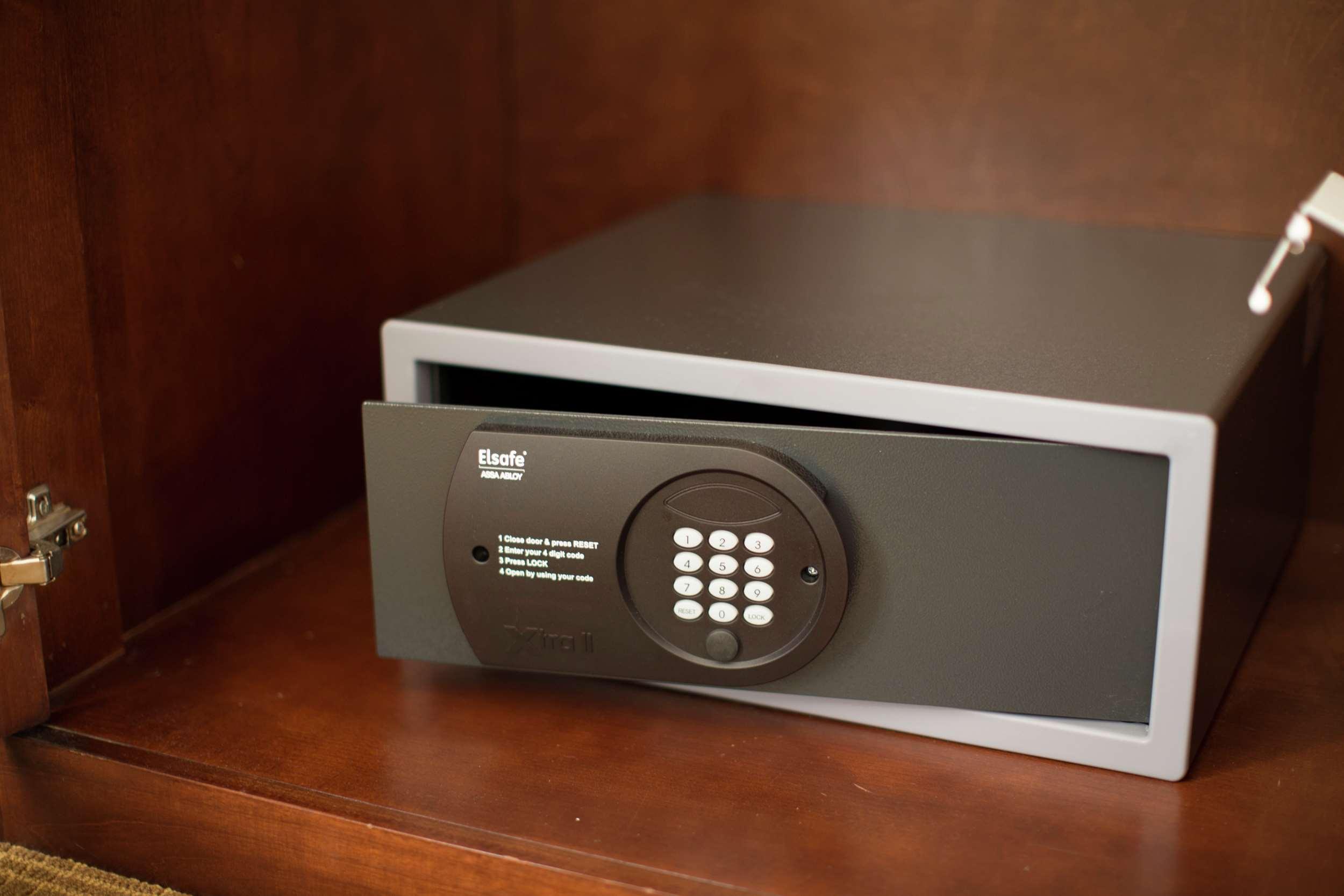 Room Two Double Beds