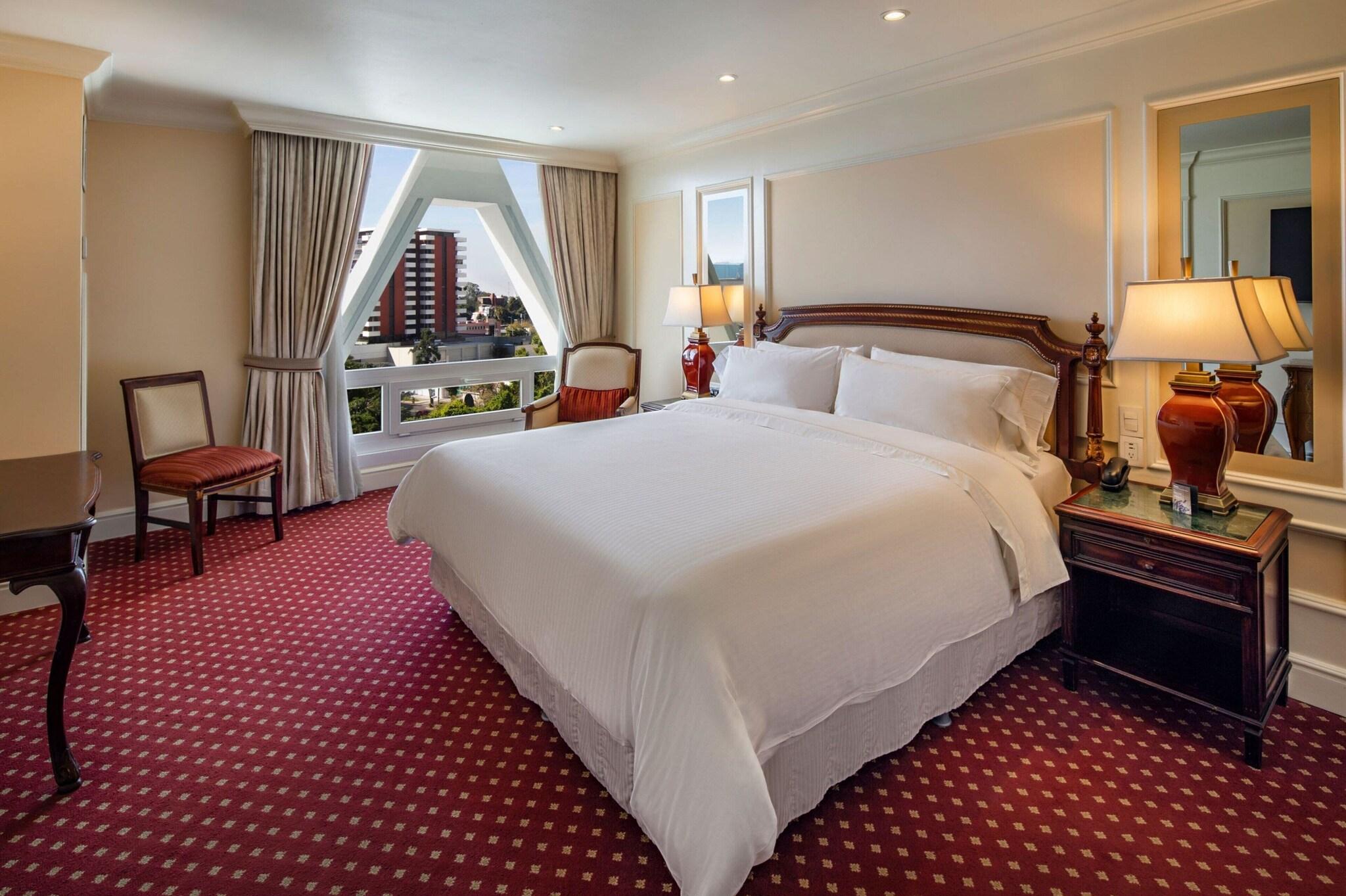 Double Executive King Bed